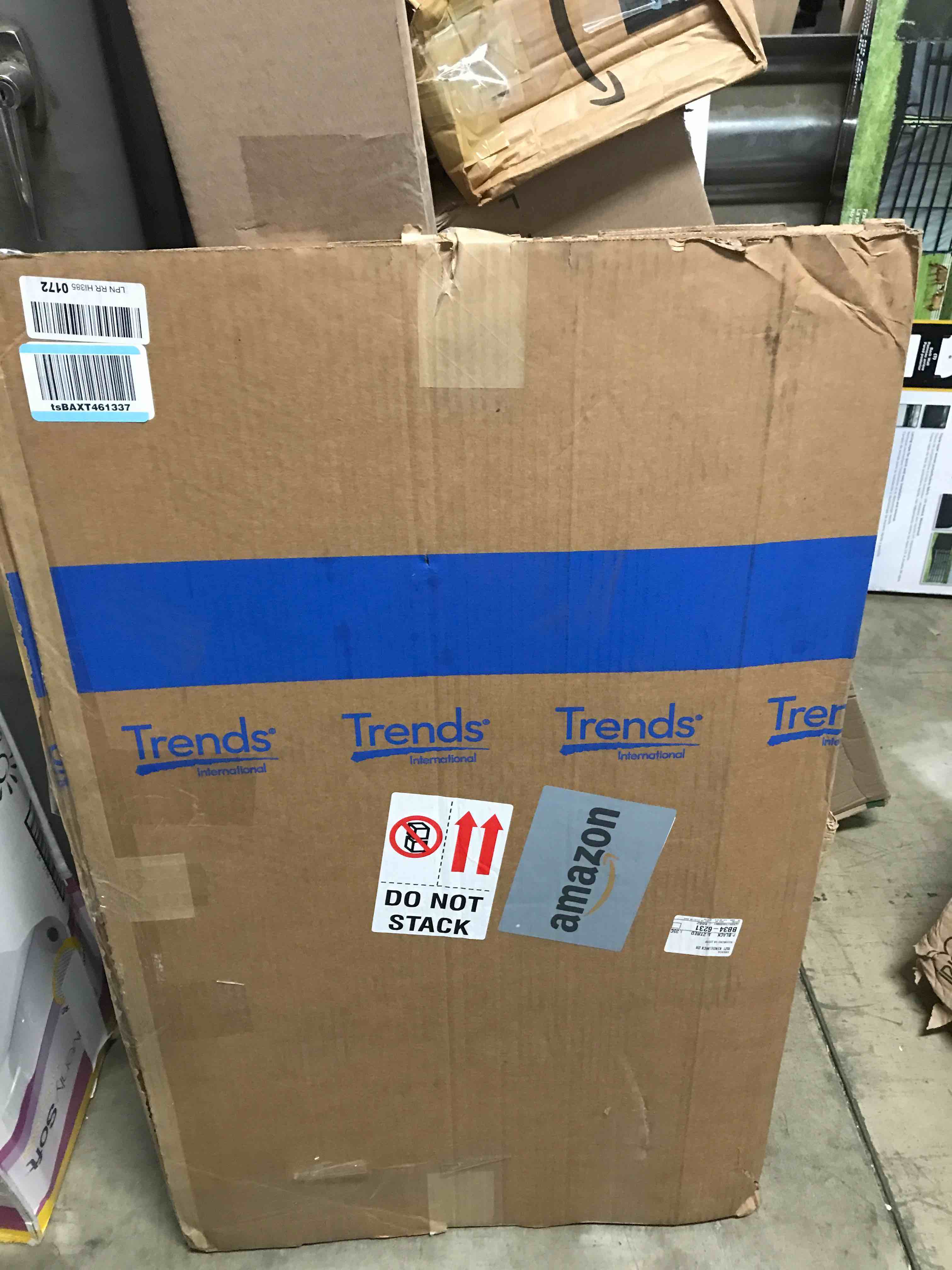https://s3.amazonaws.com/lotting-images-prod/bidfta/GRN6113847_1709594053026.jpeg