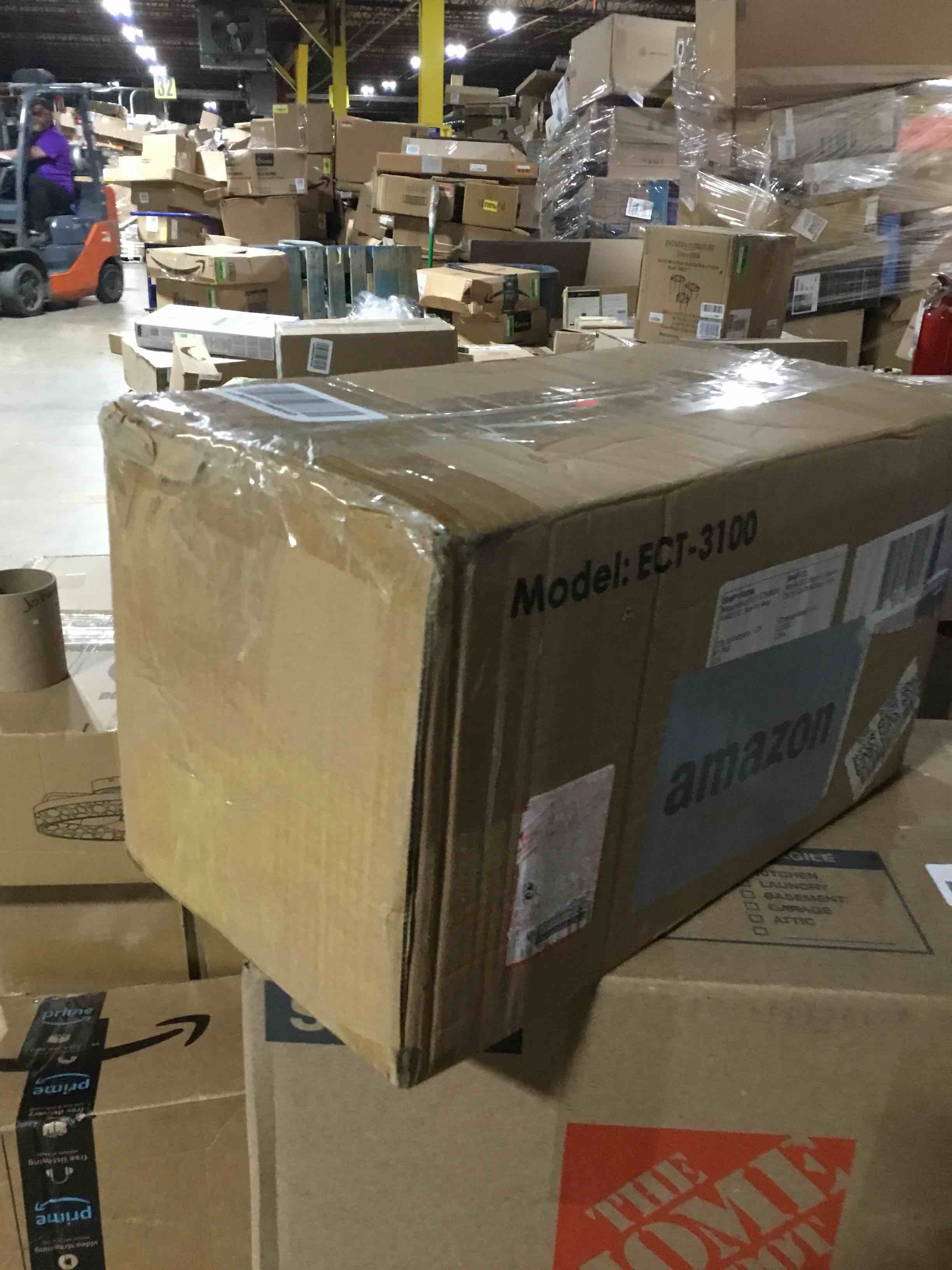 https://s3.amazonaws.com/lotting-images-prod/bidfta/GRN6114014_1709764733718.jpeg