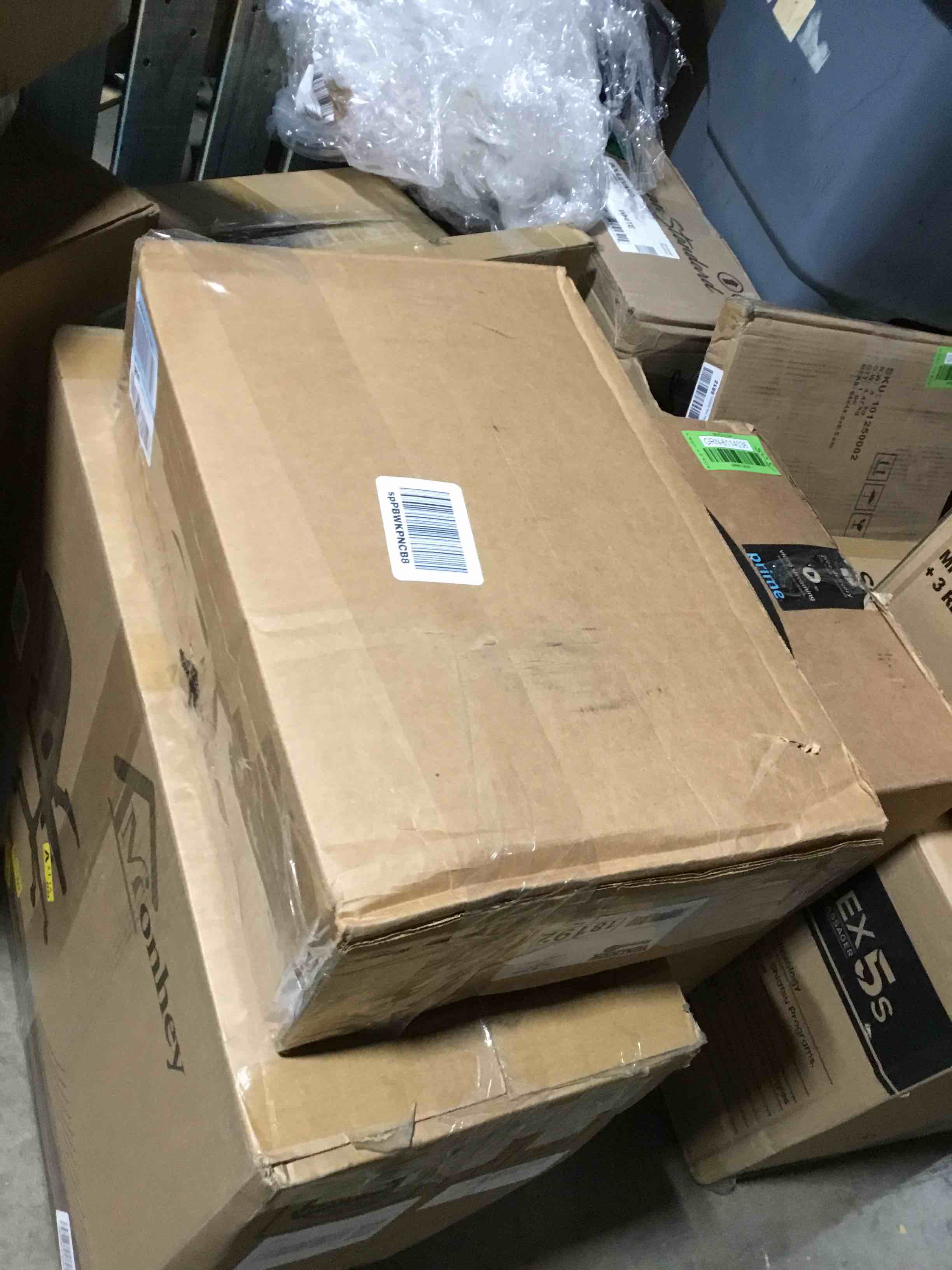 https://s3.amazonaws.com/lotting-images-prod/bidfta/GRN6114038_1709762467138.jpeg