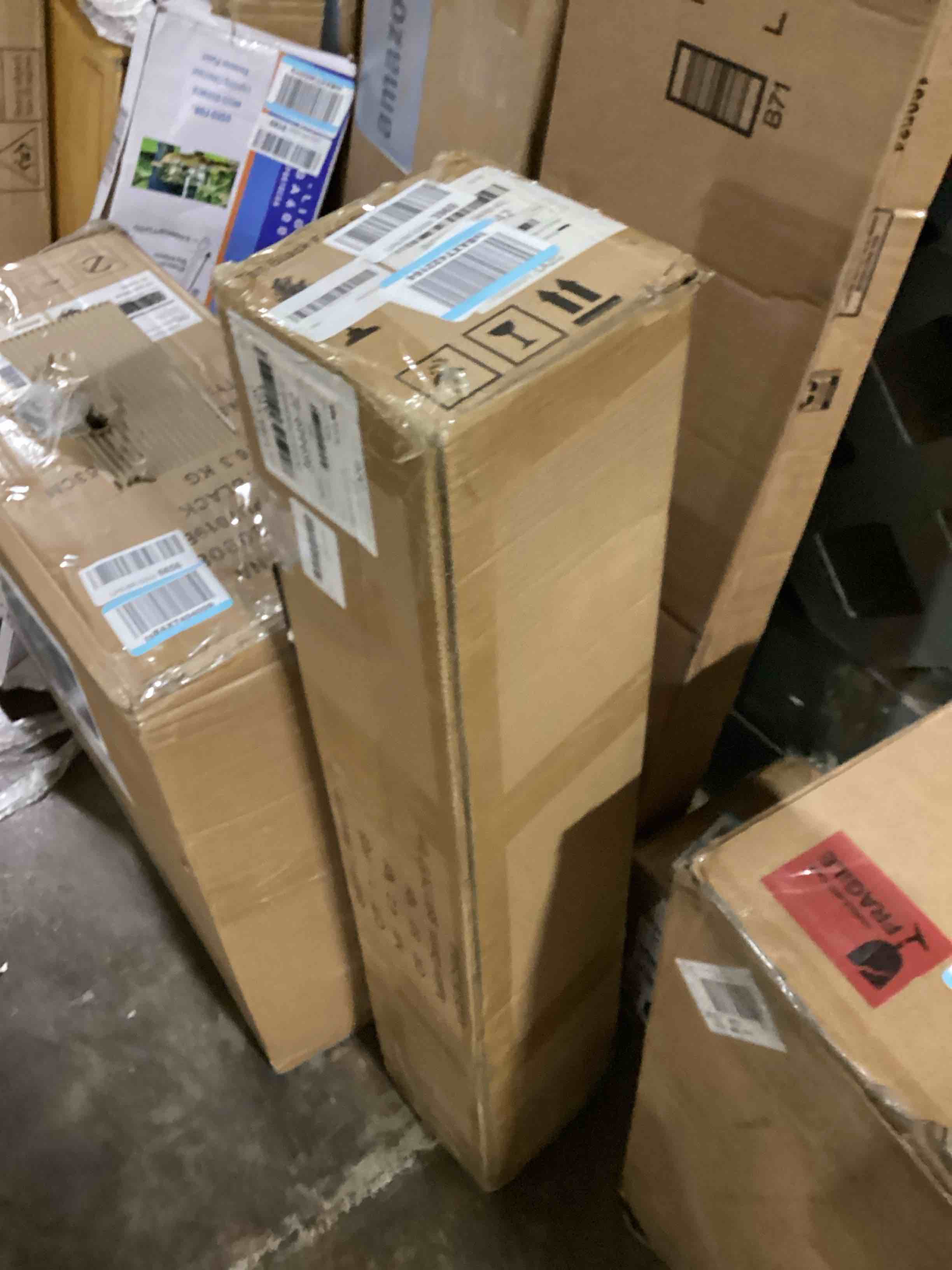 https://s3.amazonaws.com/lotting-images-prod/bidfta/GRN6116437_1713547300923.jpeg