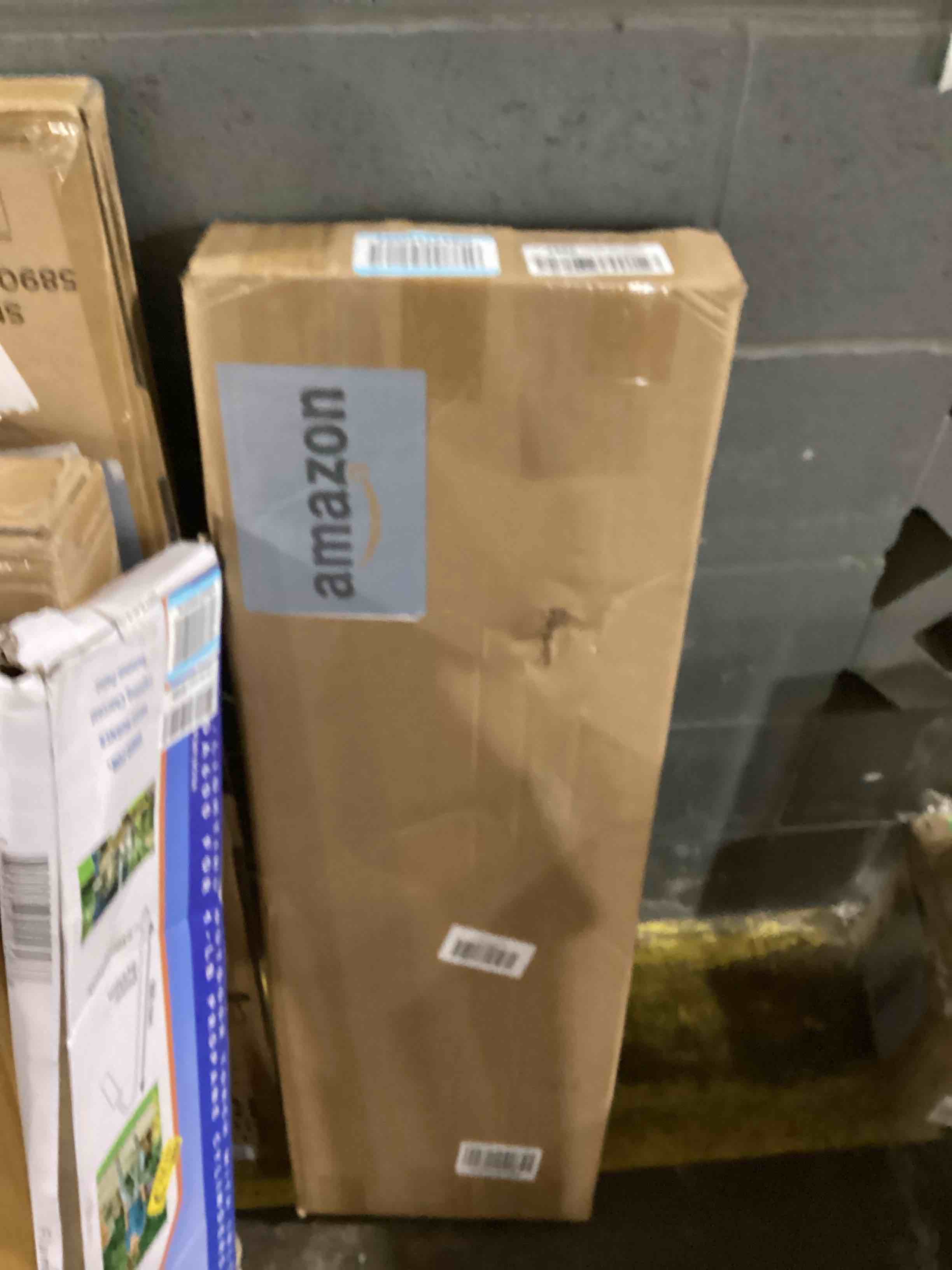 https://s3.amazonaws.com/lotting-images-prod/bidfta/GRN6116441_1713547442752.jpeg