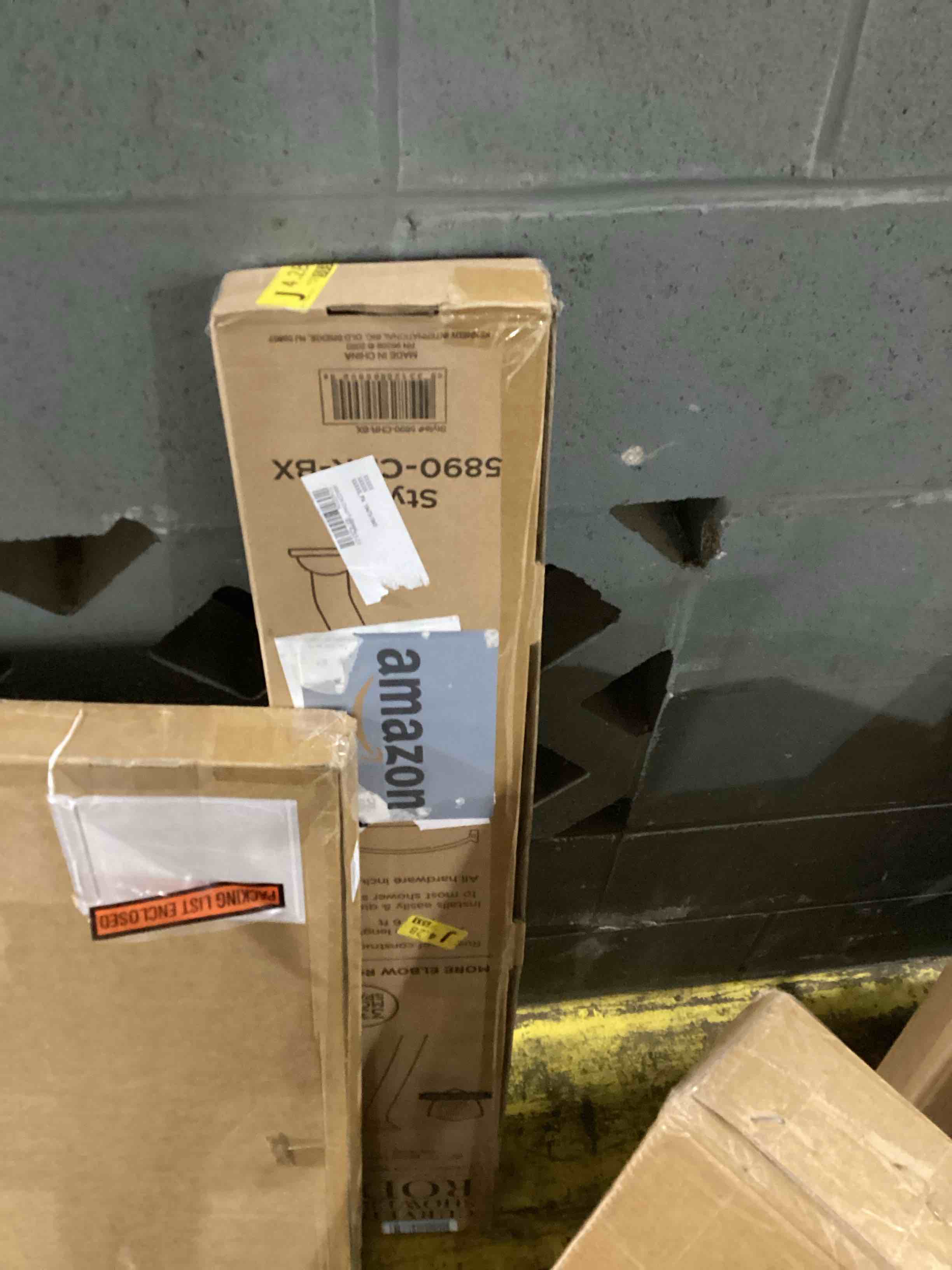 https://s3.amazonaws.com/lotting-images-prod/bidfta/GRN6116447_1713547759273.jpeg
