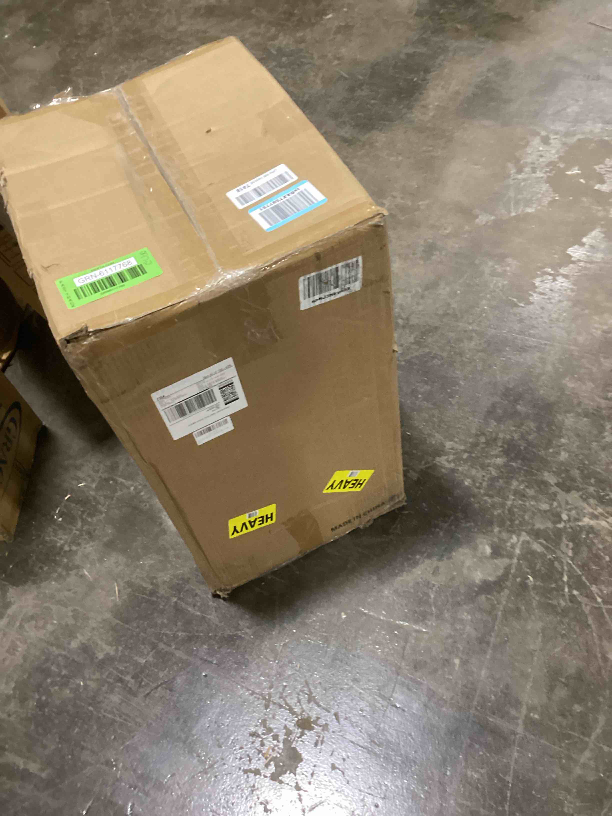 https://s3.amazonaws.com/lotting-images-prod/bidfta/GRN6117768_1713379911891.jpeg