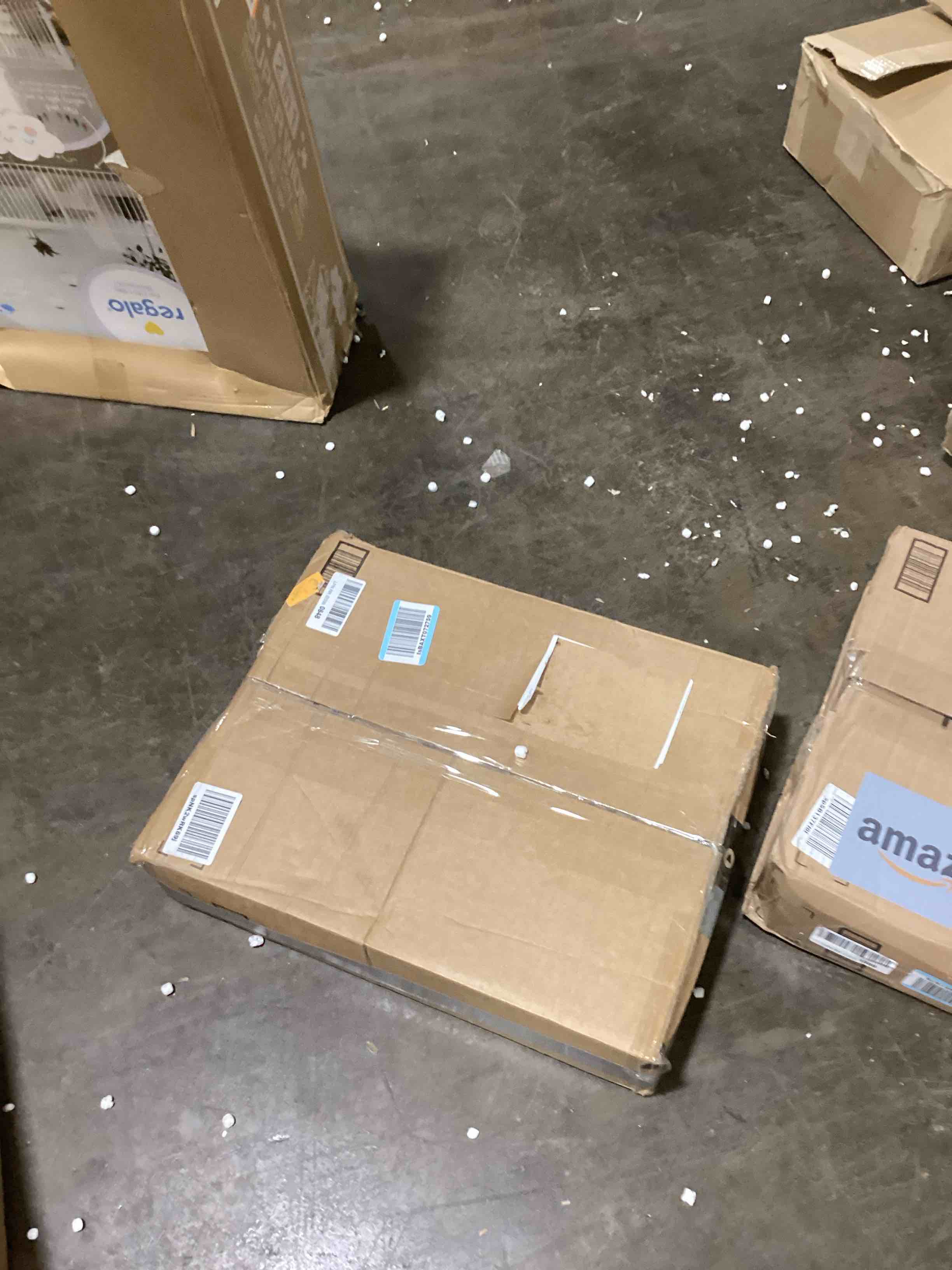 https://s3.amazonaws.com/lotting-images-prod/bidfta/GRN6117800_1713369334946.jpeg