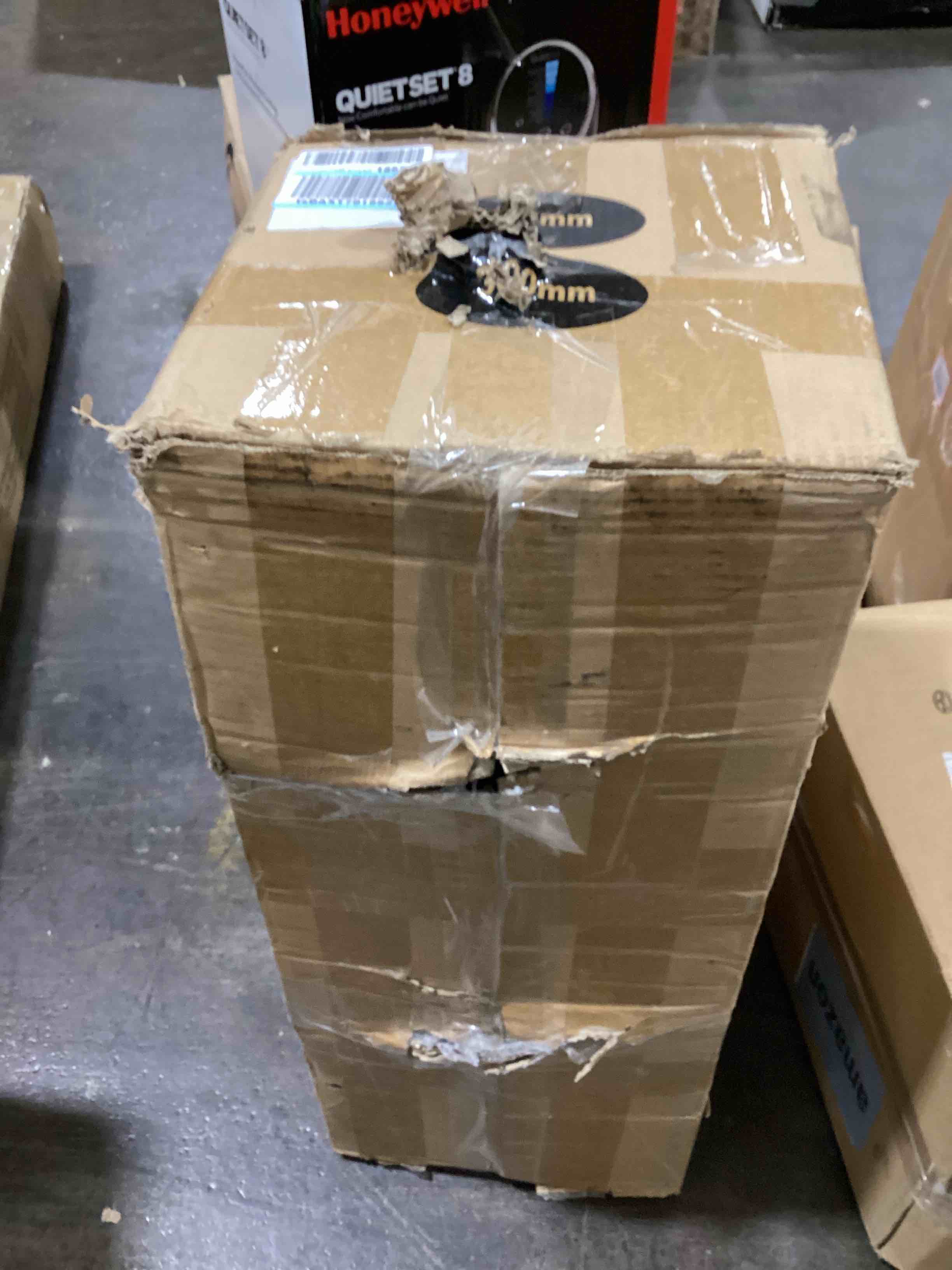 https://s3.amazonaws.com/lotting-images-prod/bidfta/GRN6119223_1715018444330.jpeg
