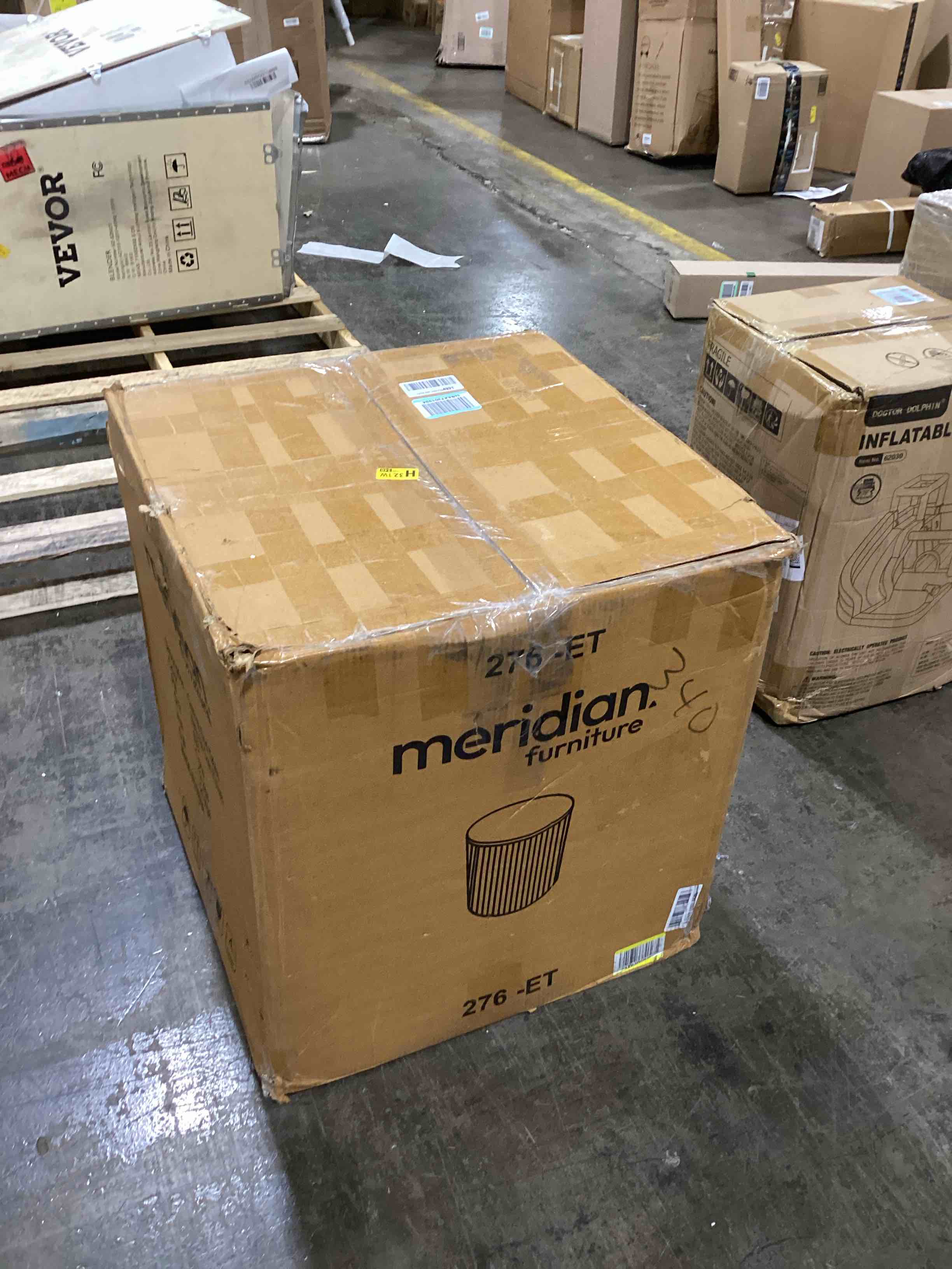 https://s3.amazonaws.com/lotting-images-prod/bidfta/GRN6120036_1715961252422.jpeg