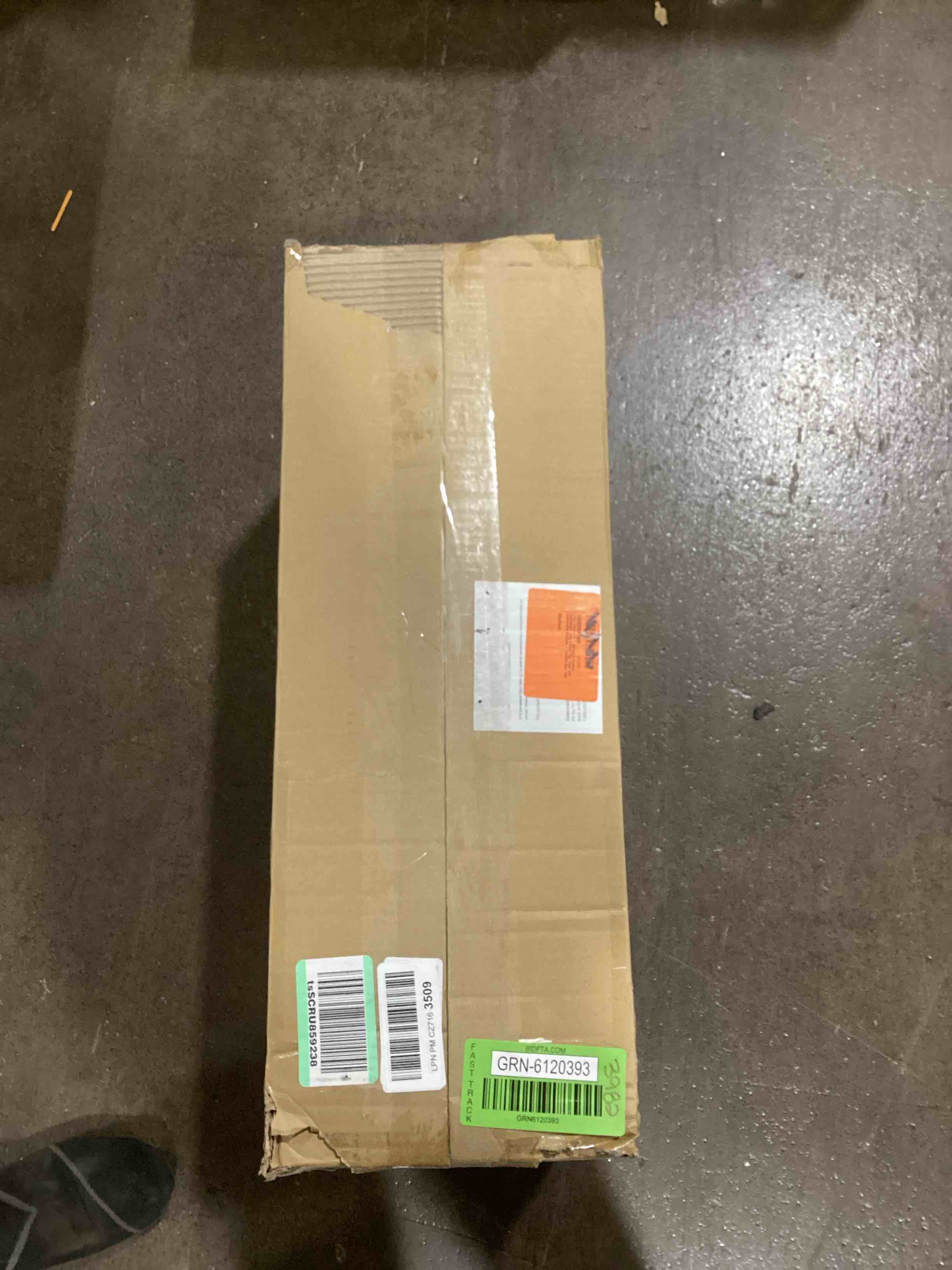 https://s3.amazonaws.com/lotting-images-prod/bidfta/GRN6120393_1716478123502.jpeg