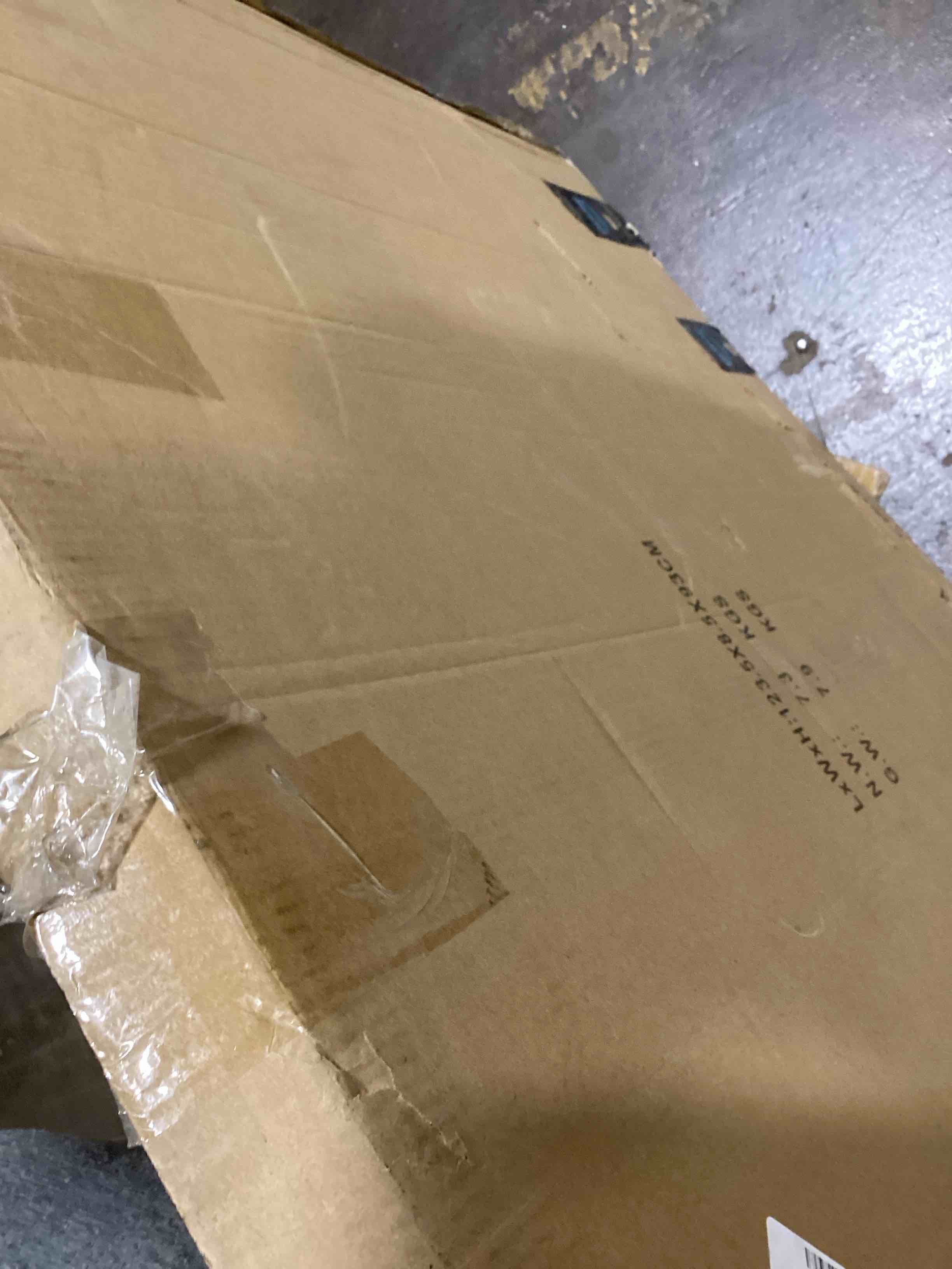 https://s3.amazonaws.com/lotting-images-prod/bidfta/GRN6120408_1716493313112.jpeg