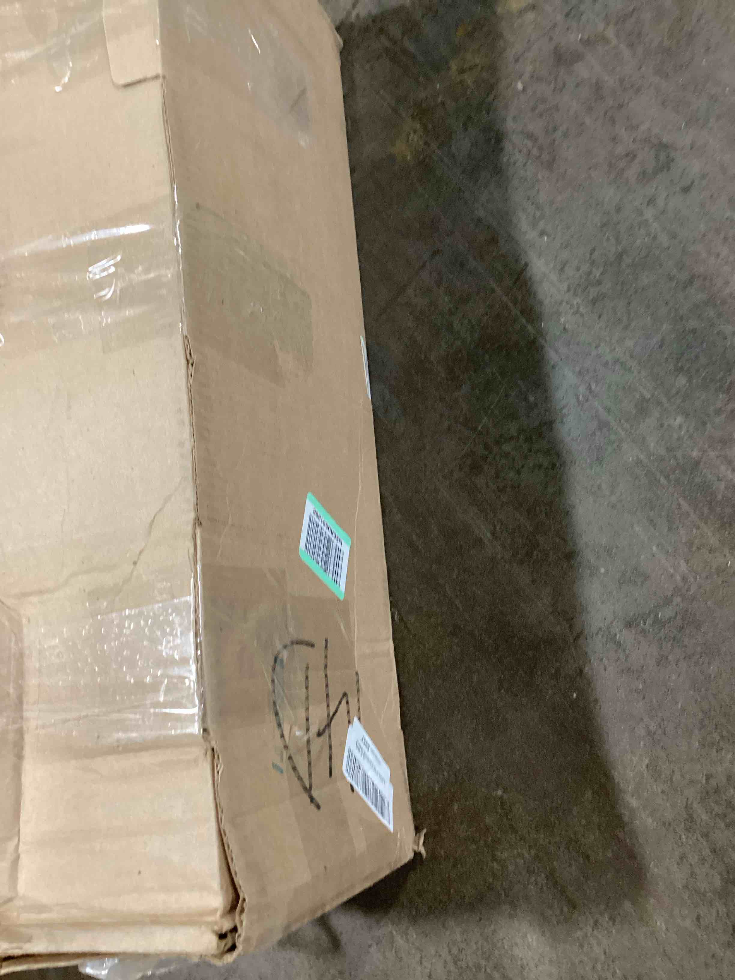 https://s3.amazonaws.com/lotting-images-prod/bidfta/GRN6120413_1716491765760.jpeg