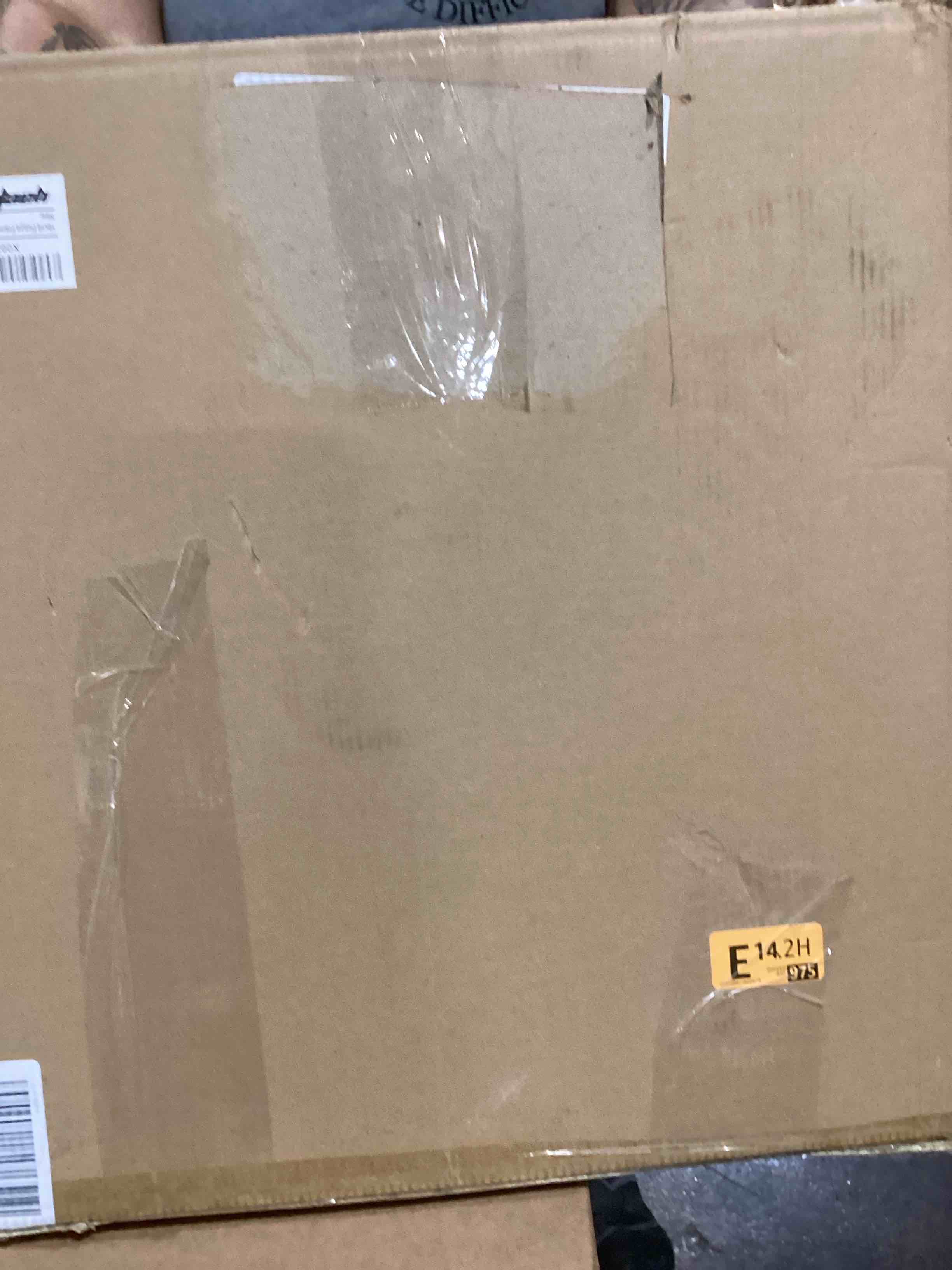 https://s3.amazonaws.com/lotting-images-prod/bidfta/GRN6120420_1716490778863.jpeg