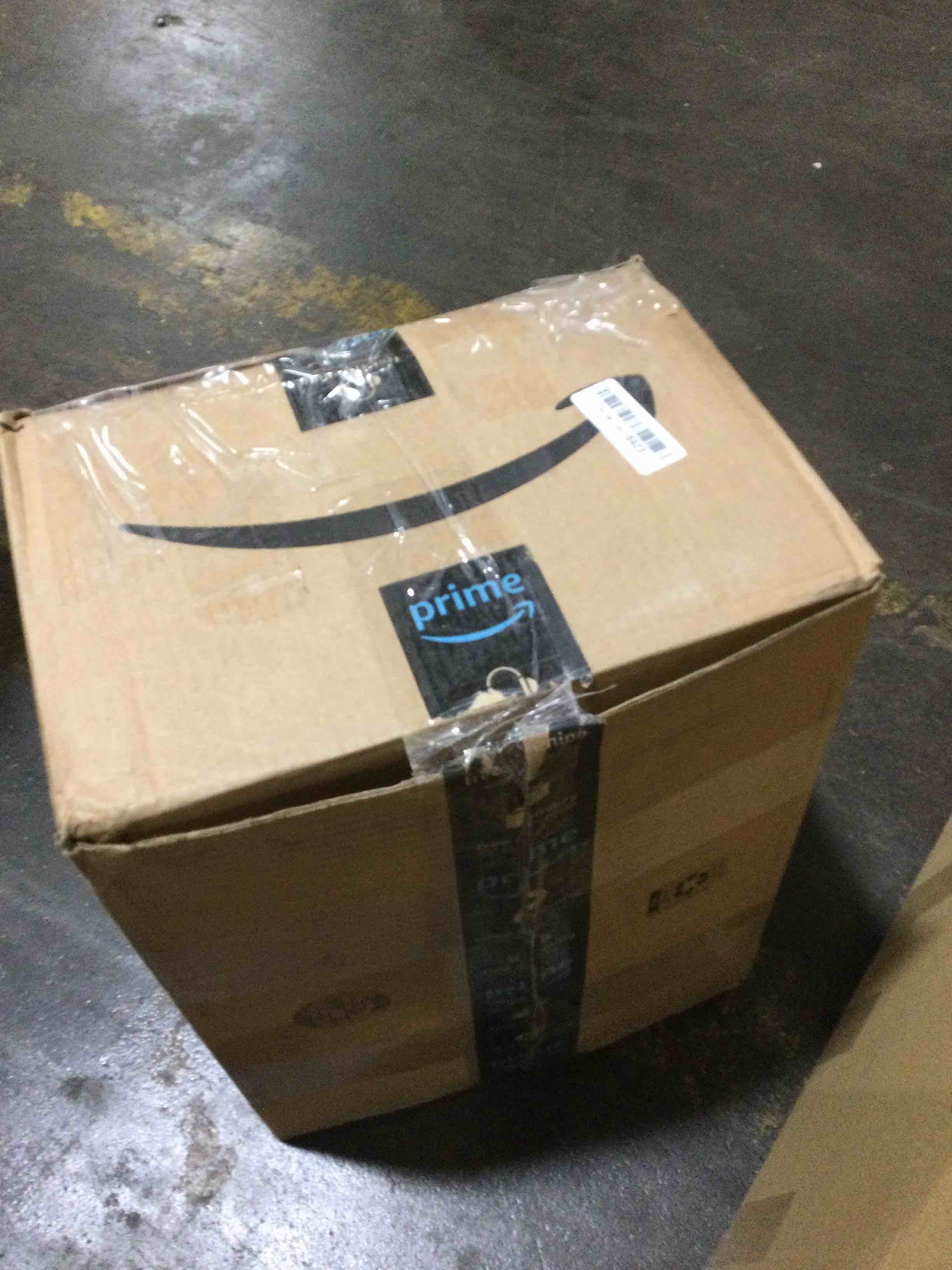 https://s3.amazonaws.com/lotting-images-prod/bidfta/GRN6120698_1716485829321.jpeg