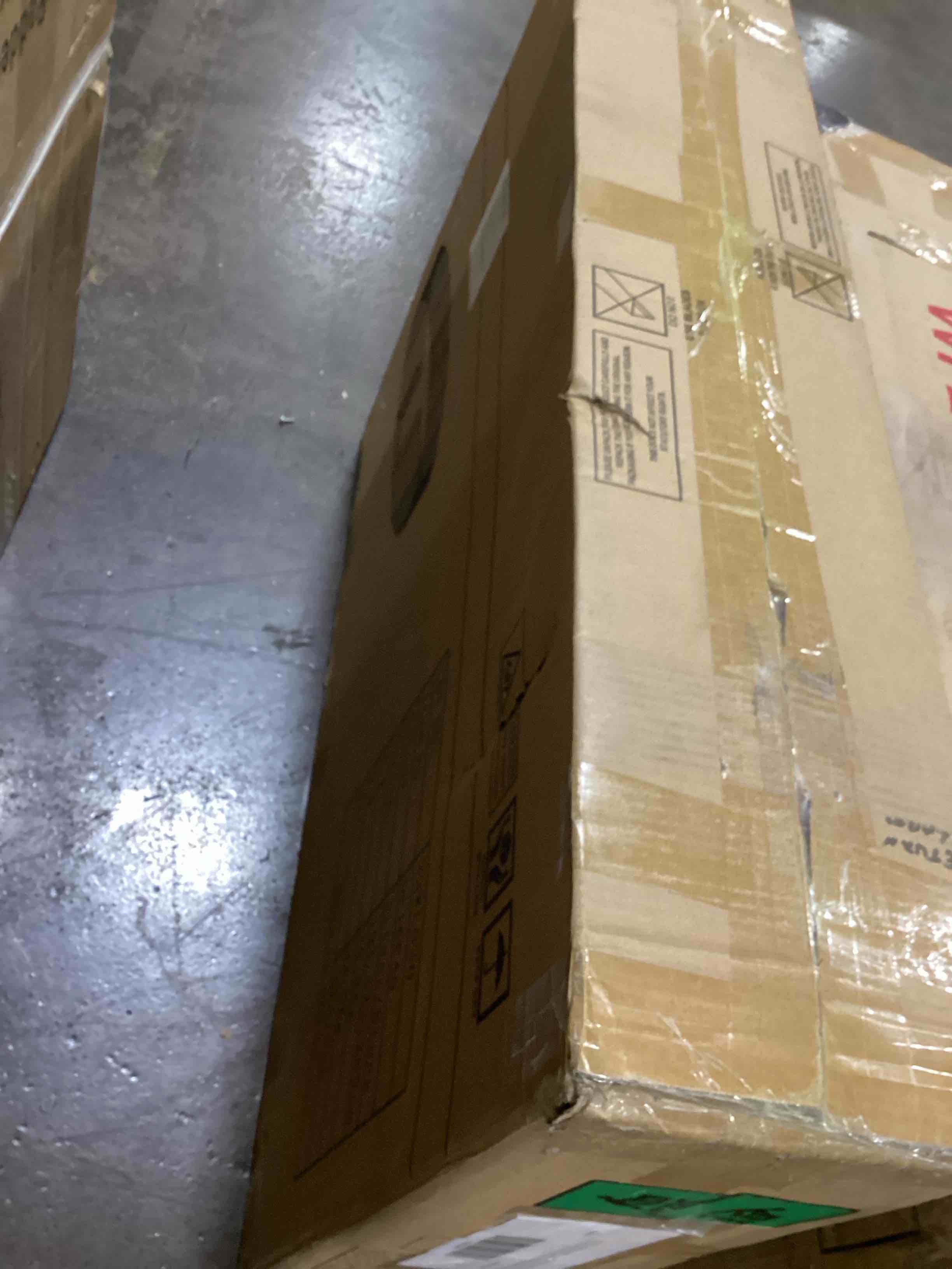 TMEE Dog Playpens 8/16 Panels Dog Pen Outdoor Dog Fence Exercise Pen 40 inch Height Pet Play Yard Gate with Doors for Large/Medium/Small Dogs, Pet Playpen for RV, Camping, Yard, 16 Pcs