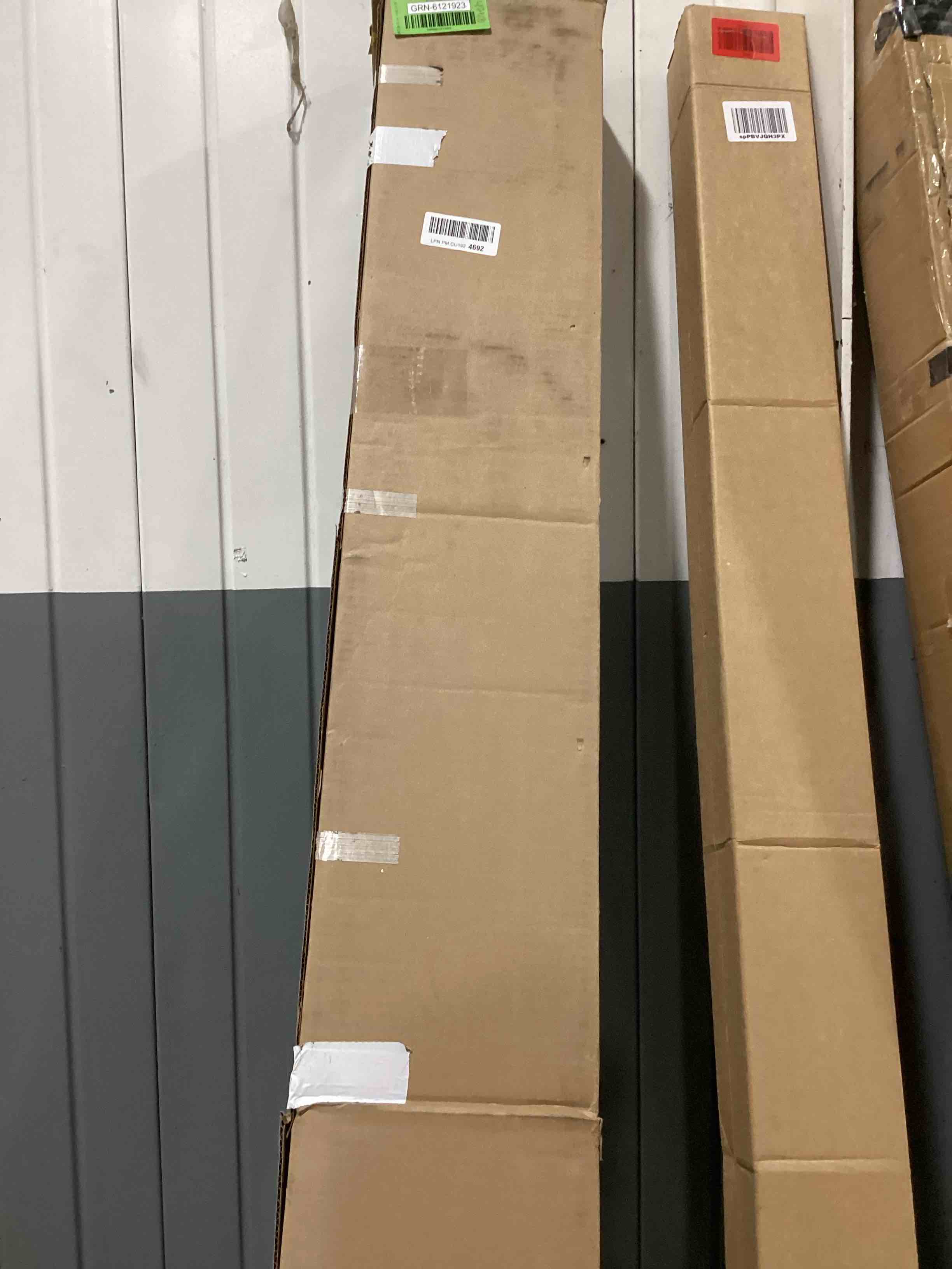 https://s3.amazonaws.com/lotting-images-prod/bidfta/GRN6121923_1717605285766.jpeg
