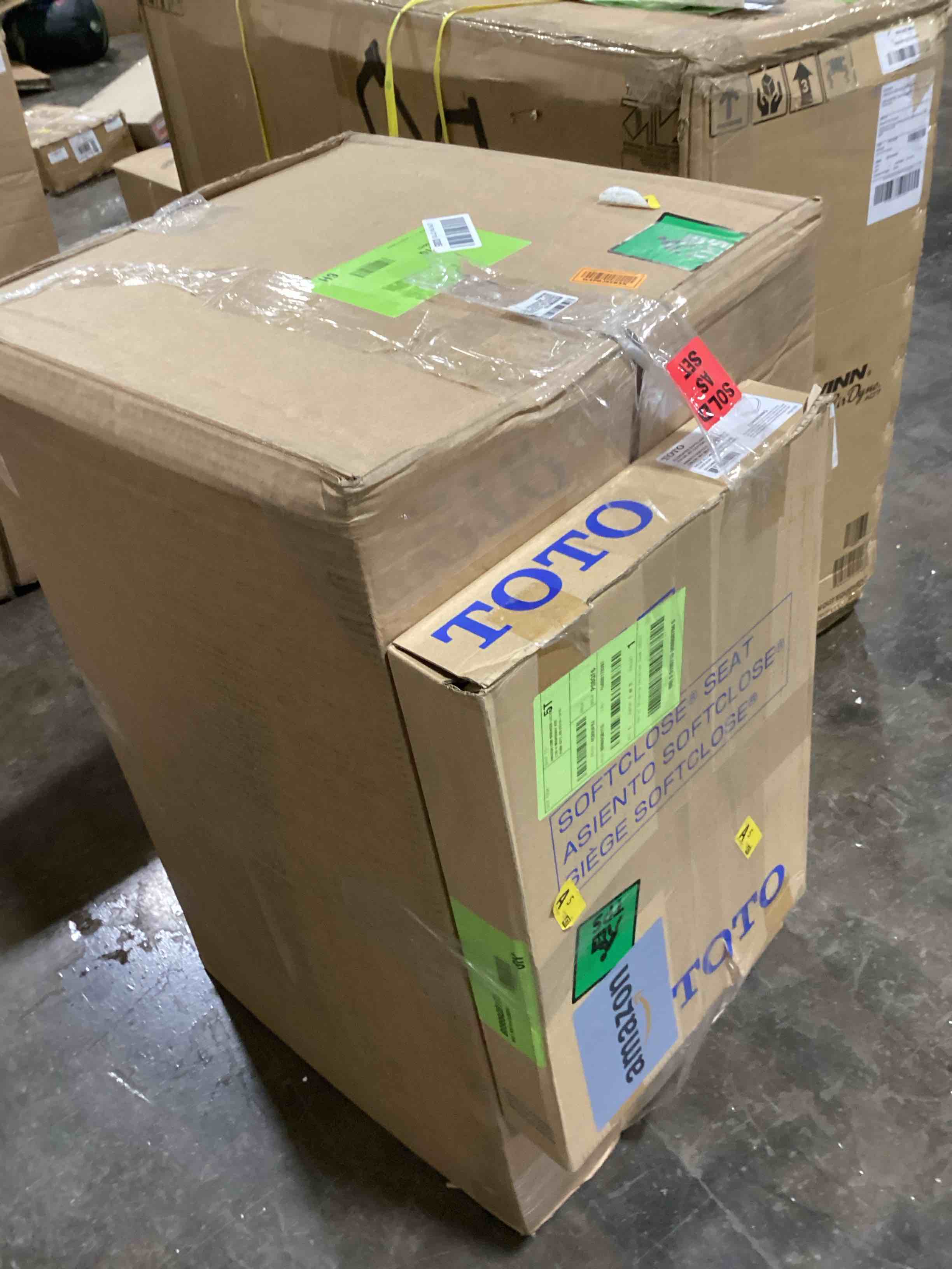 https://s3.amazonaws.com/lotting-images-prod/bidfta/GRN6121928_1717602604371.jpeg