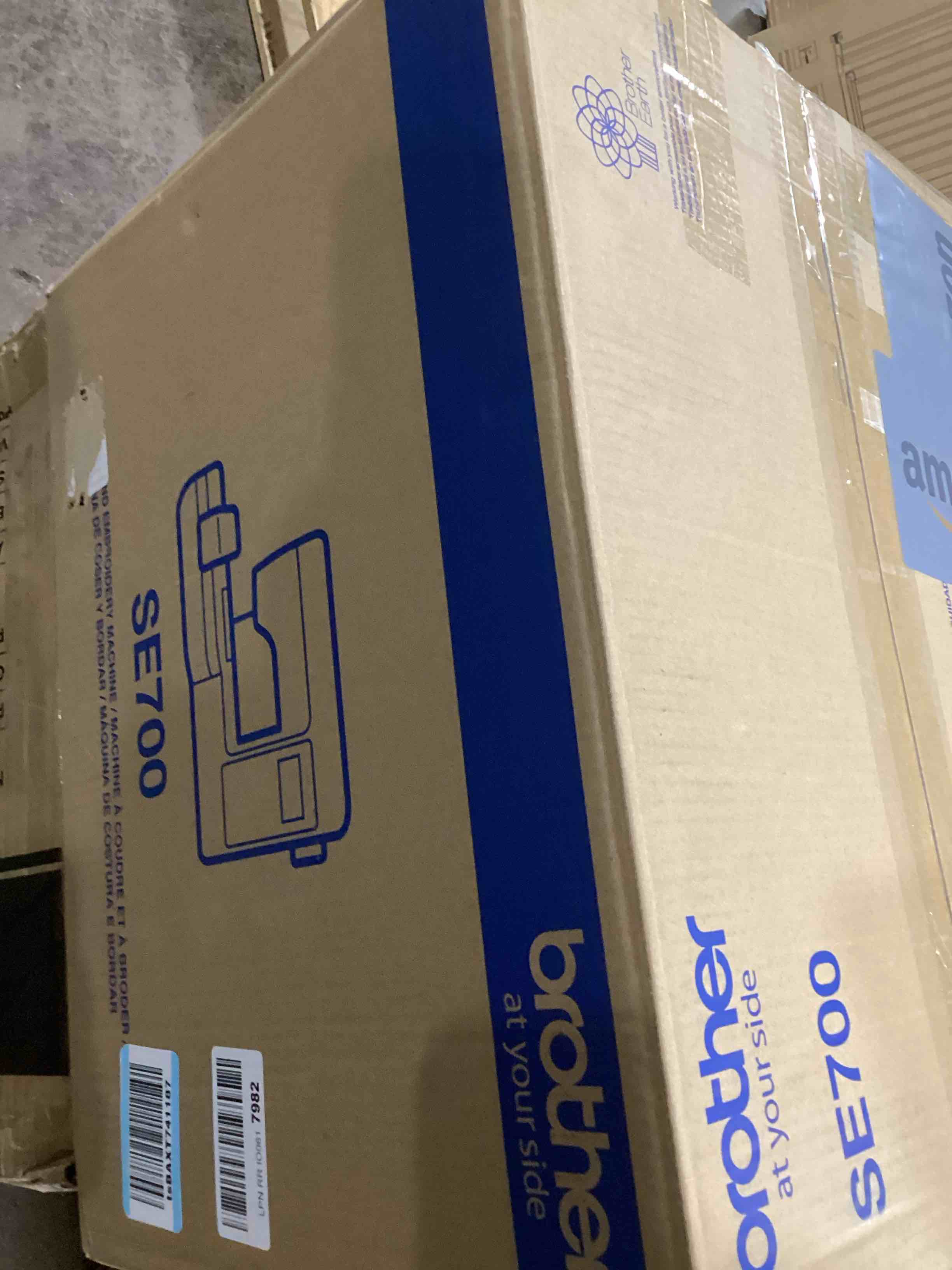 https://s3.amazonaws.com/lotting-images-prod/bidfta/GRN6121959_1714403192917.jpeg