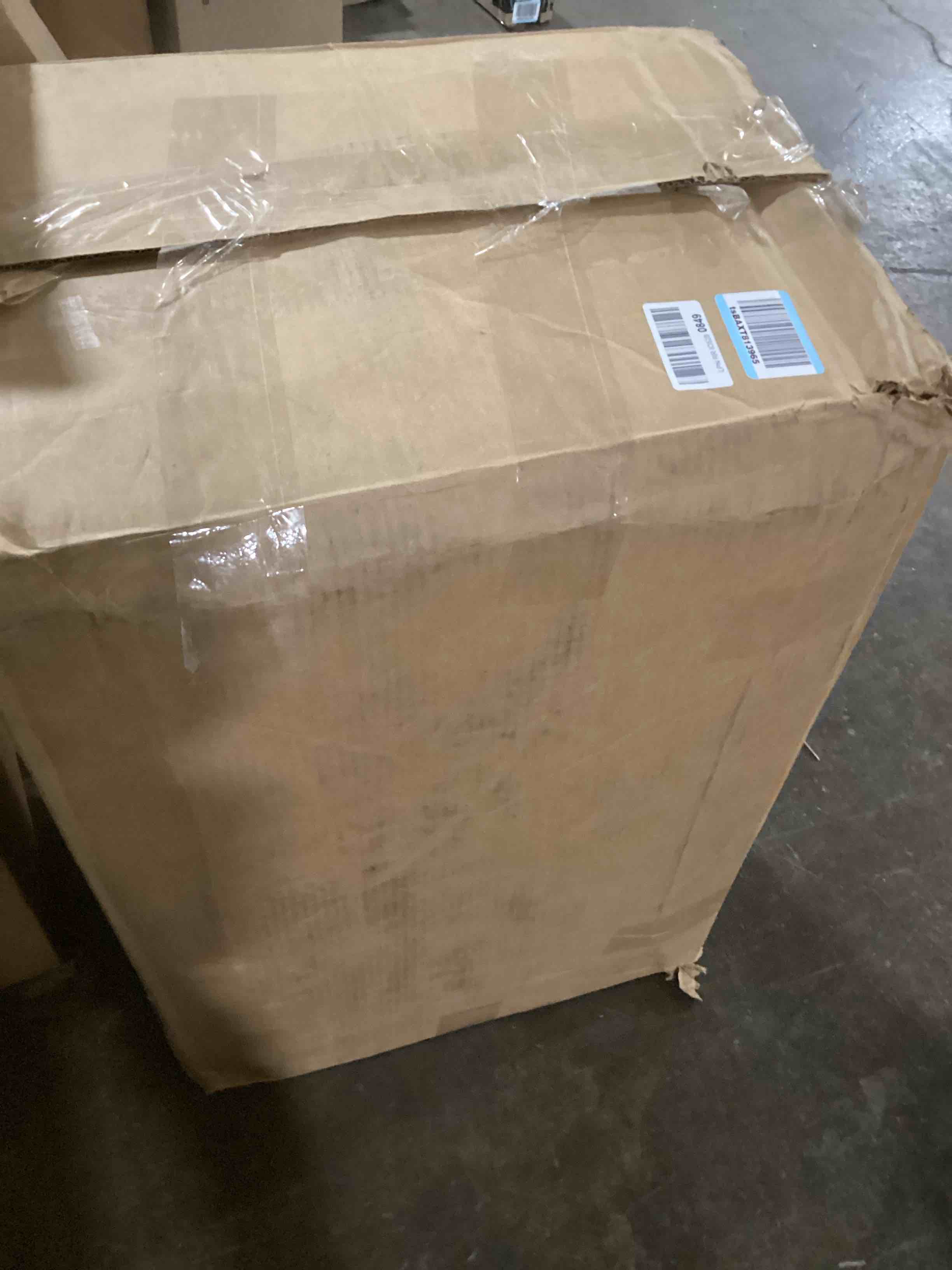 https://s3.amazonaws.com/lotting-images-prod/bidfta/GRN6122393_1714491217816.jpeg