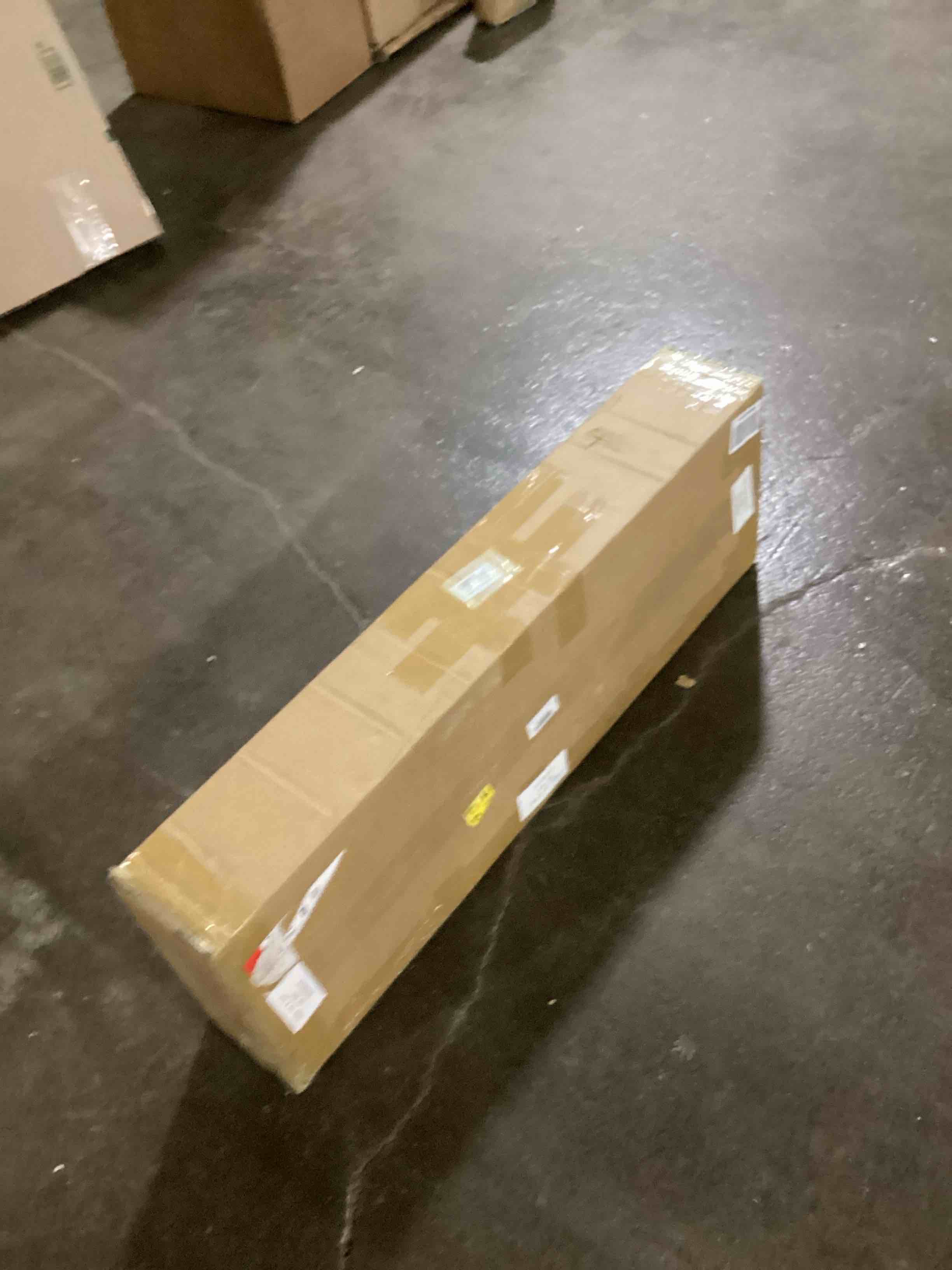 https://s3.amazonaws.com/lotting-images-prod/bidfta/GRN6122394_1714491159448.jpeg