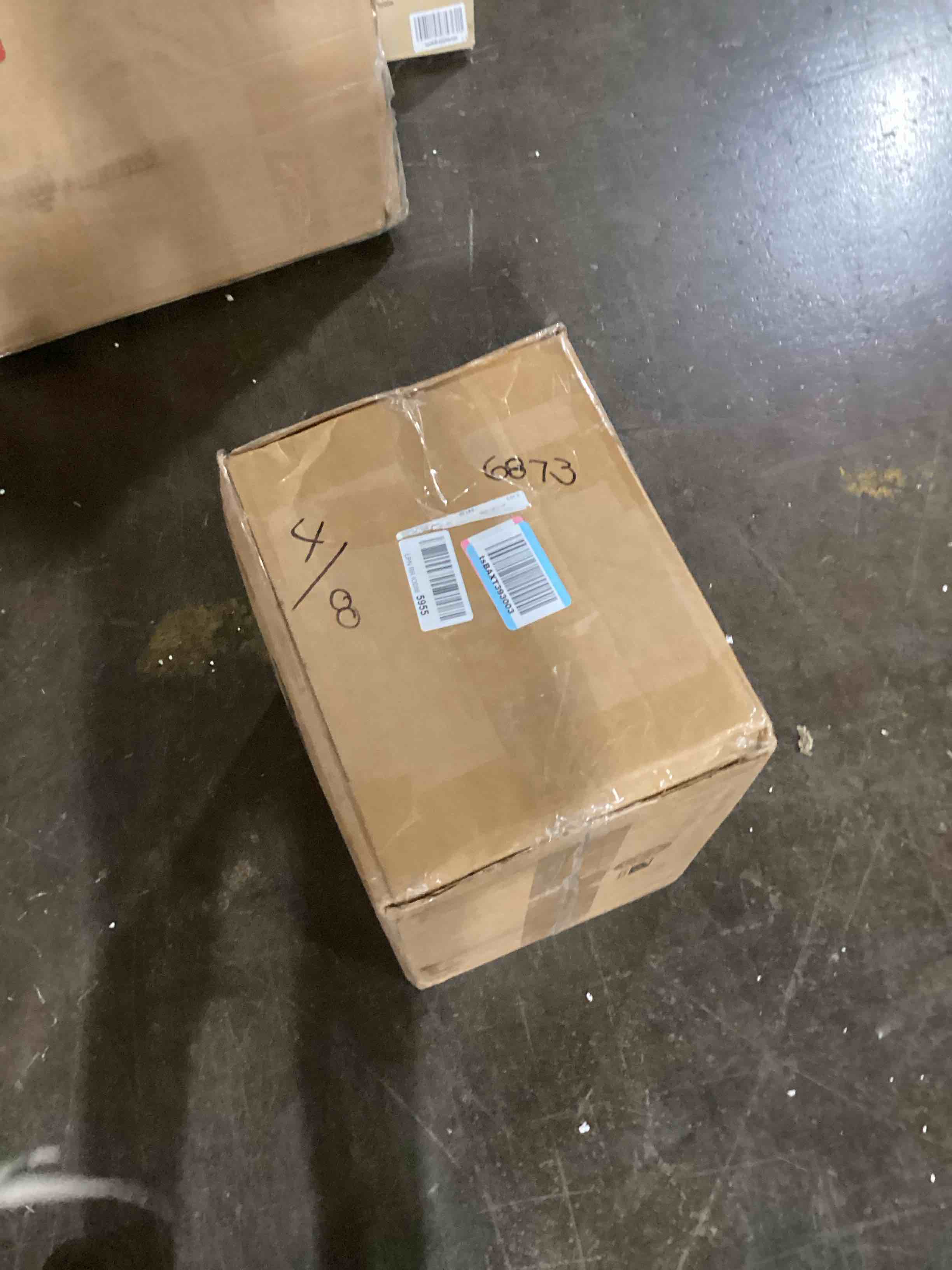 https://s3.amazonaws.com/lotting-images-prod/bidfta/GRN6122447_1714489501537.jpeg