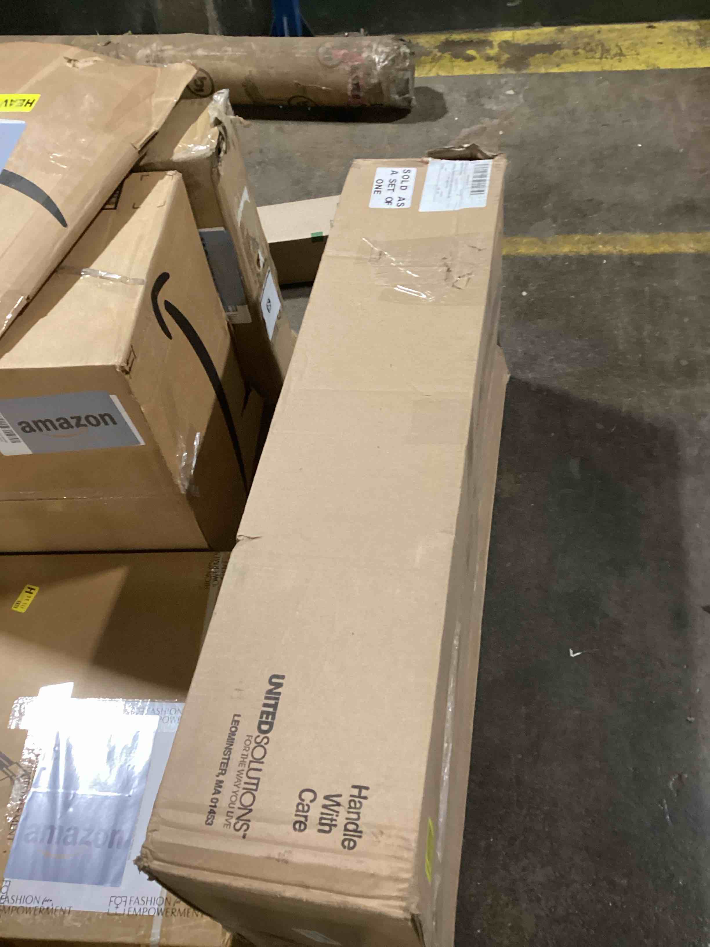 https://s3.amazonaws.com/lotting-images-prod/bidfta/GRN6122542_1714569595698.jpeg