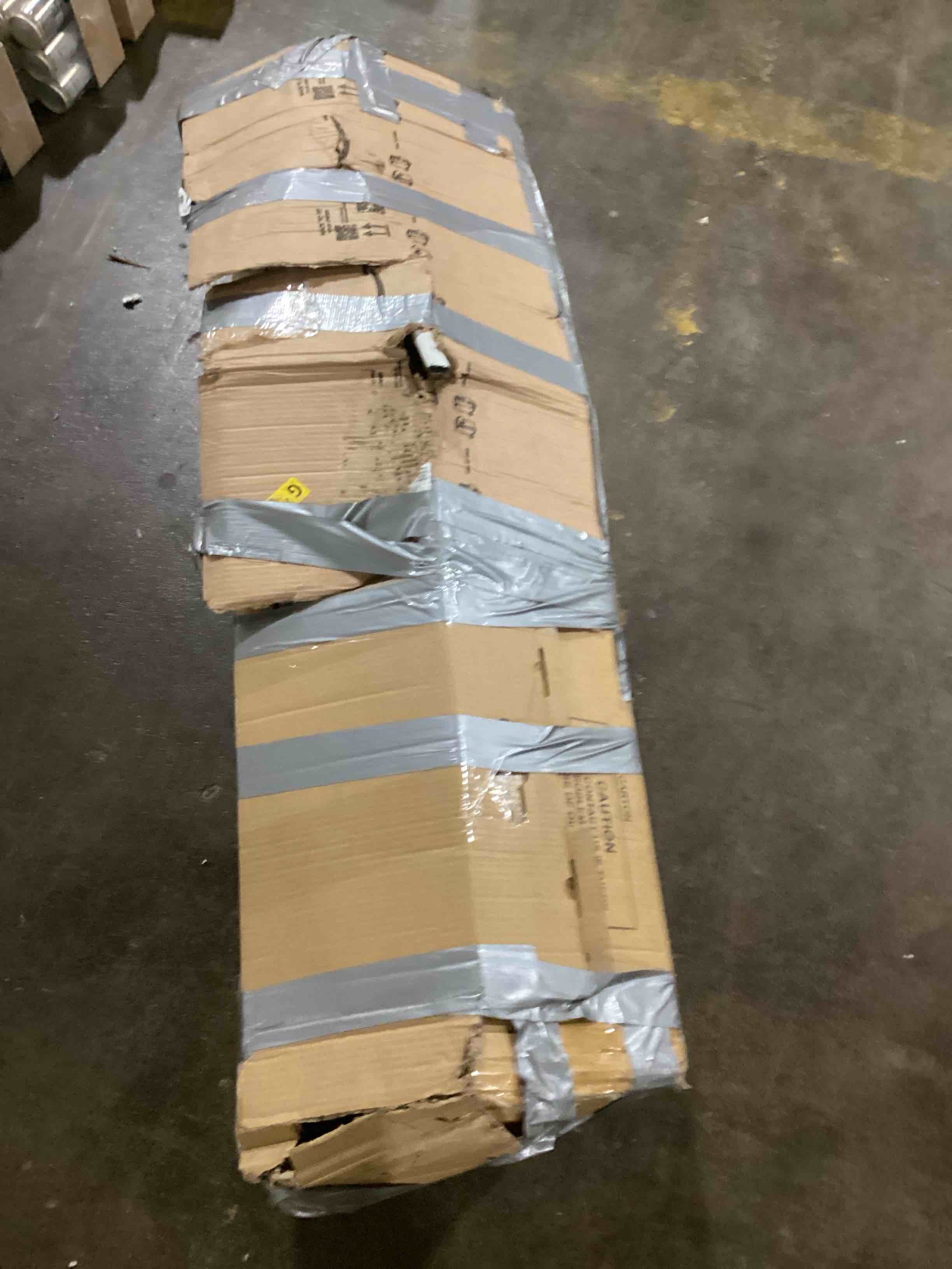 https://s3.amazonaws.com/lotting-images-prod/bidfta/GRN6122654_1714570813628.jpeg