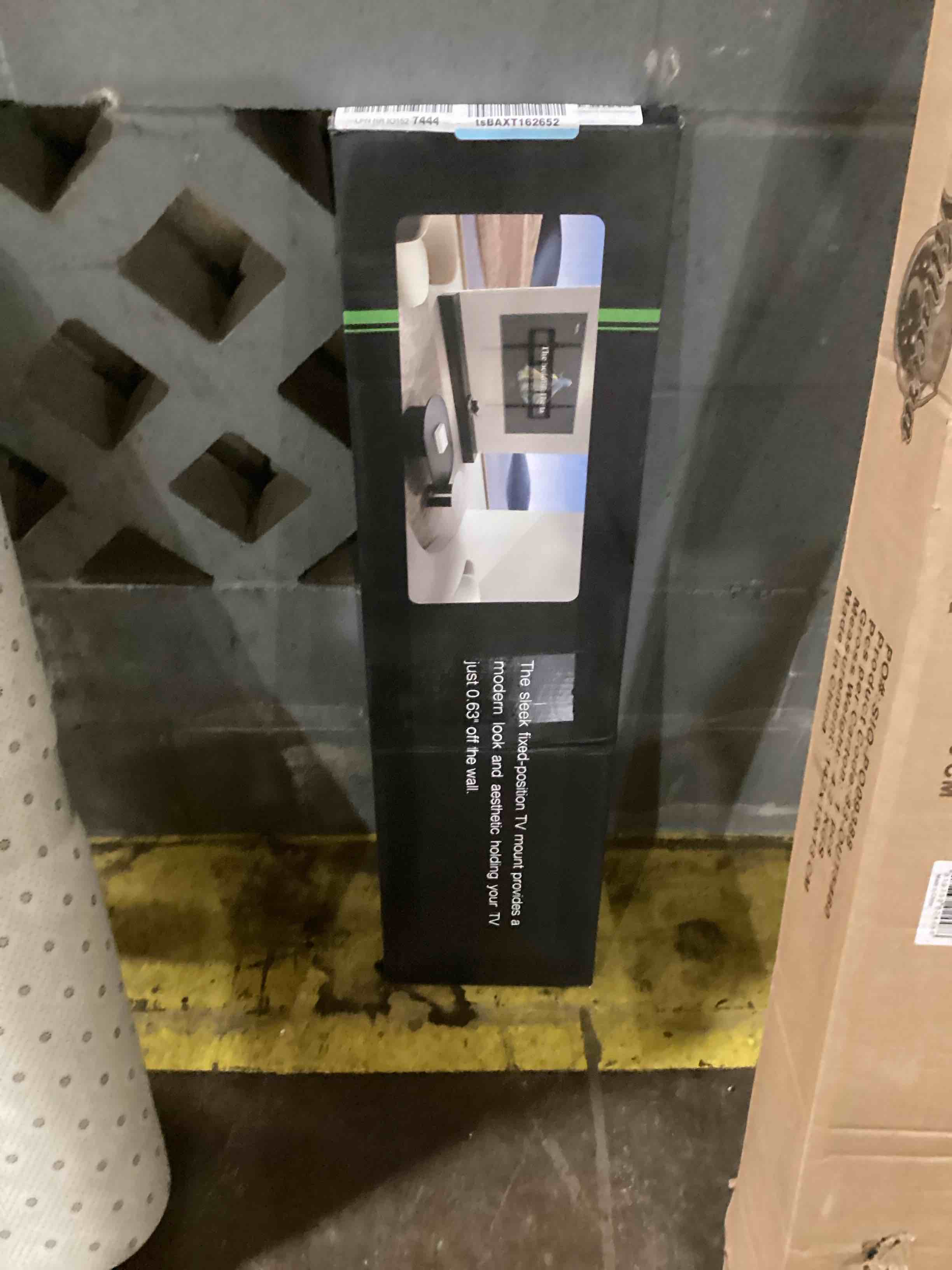 https://s3.amazonaws.com/lotting-images-prod/bidfta/GRN6122670_1714576195903.jpeg