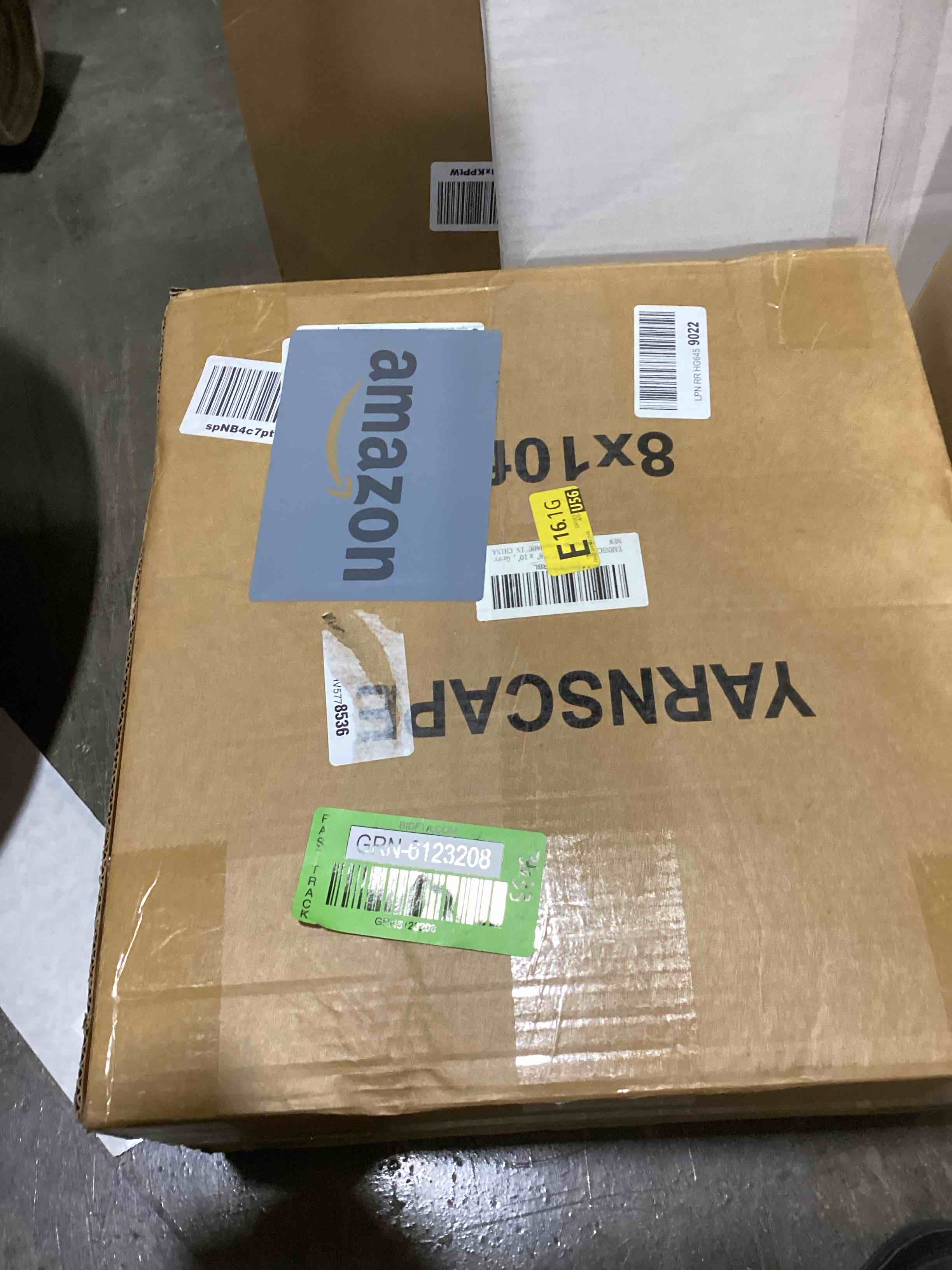 https://s3.amazonaws.com/lotting-images-prod/bidfta/GRN6123208_1715277112836.jpeg
