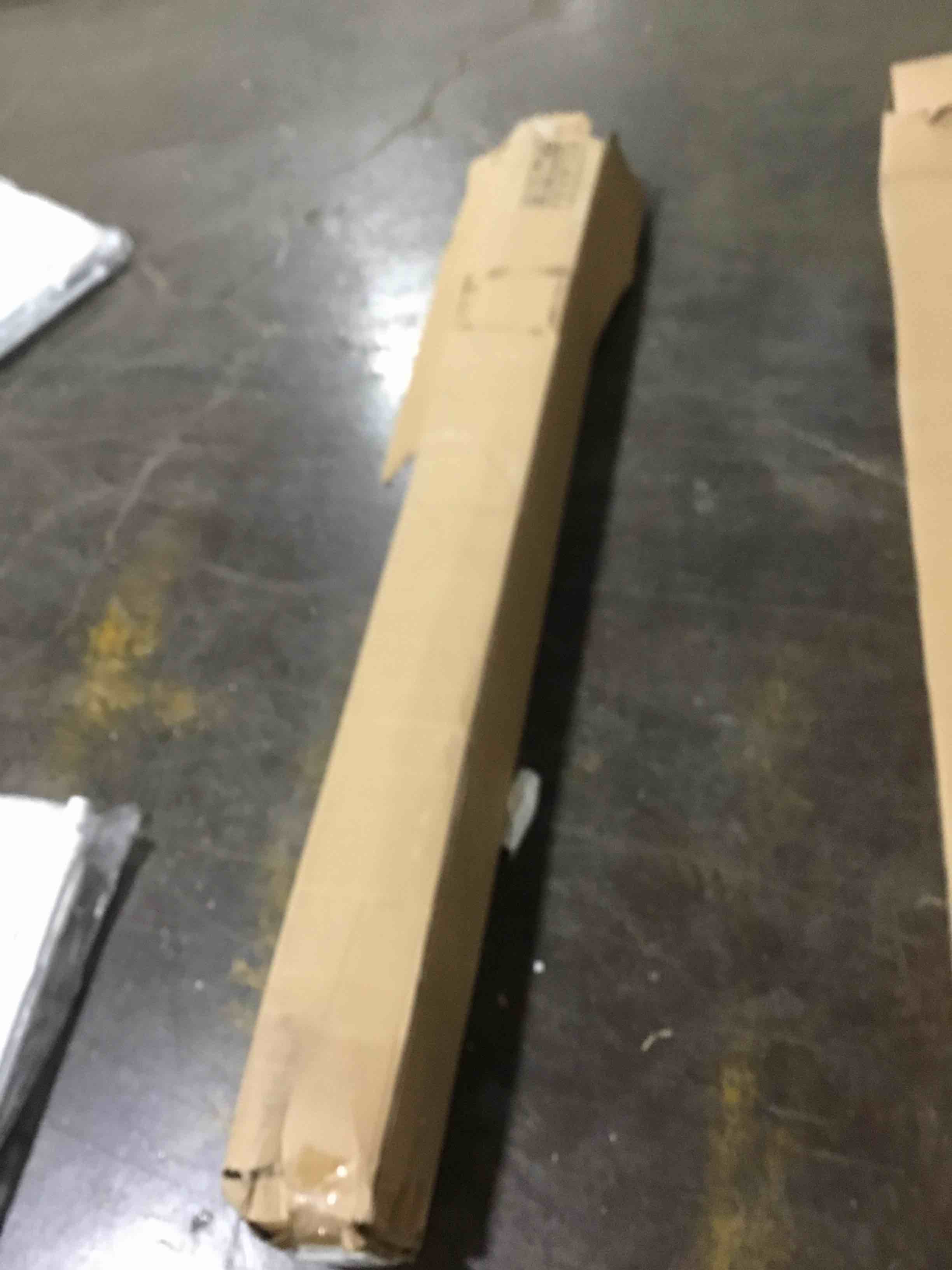 https://s3.amazonaws.com/lotting-images-prod/bidfta/GRN6123914_1717080525775.jpeg