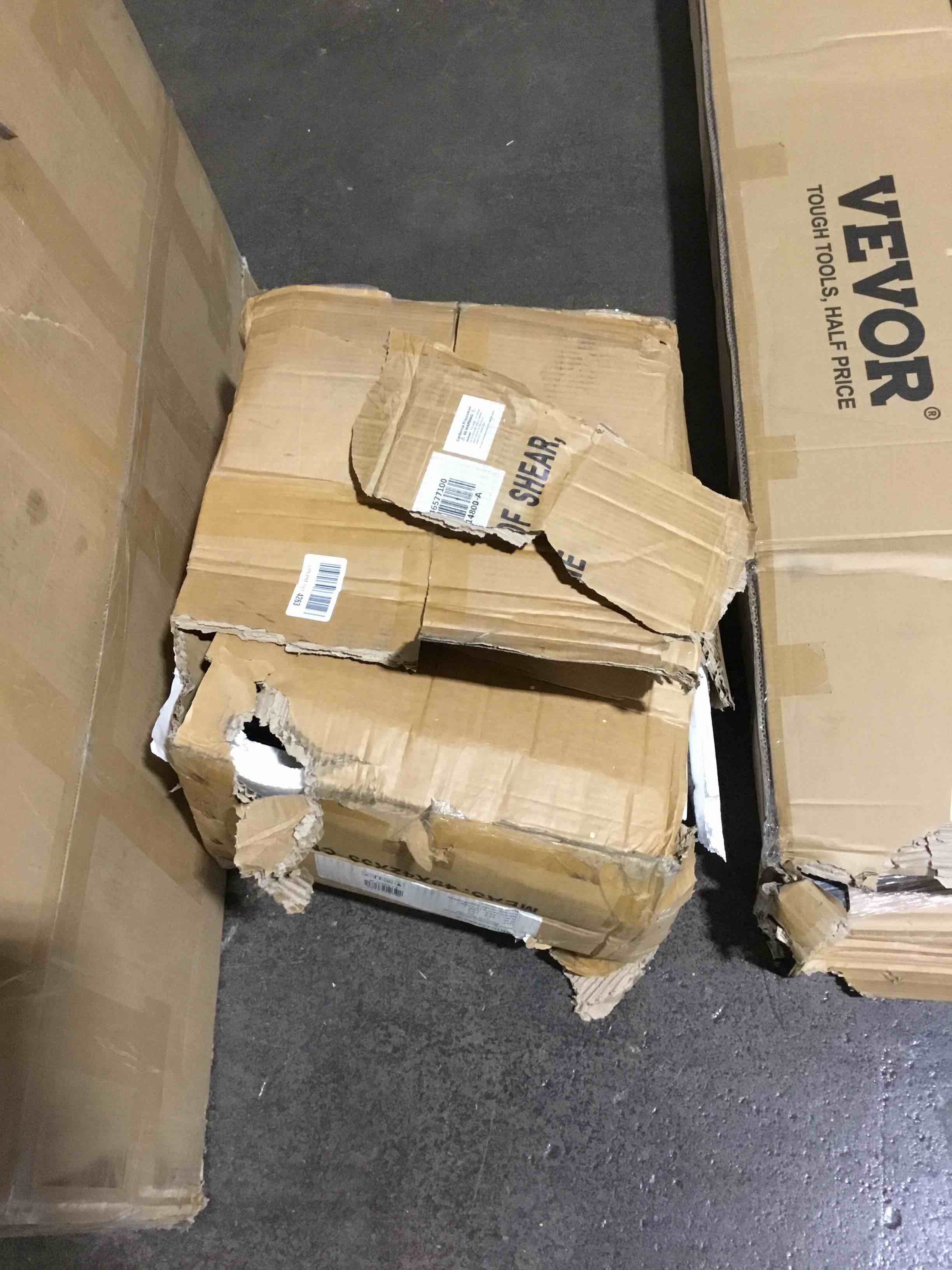 https://s3.amazonaws.com/lotting-images-prod/bidfta/GRN6123924_1717080868843.jpeg