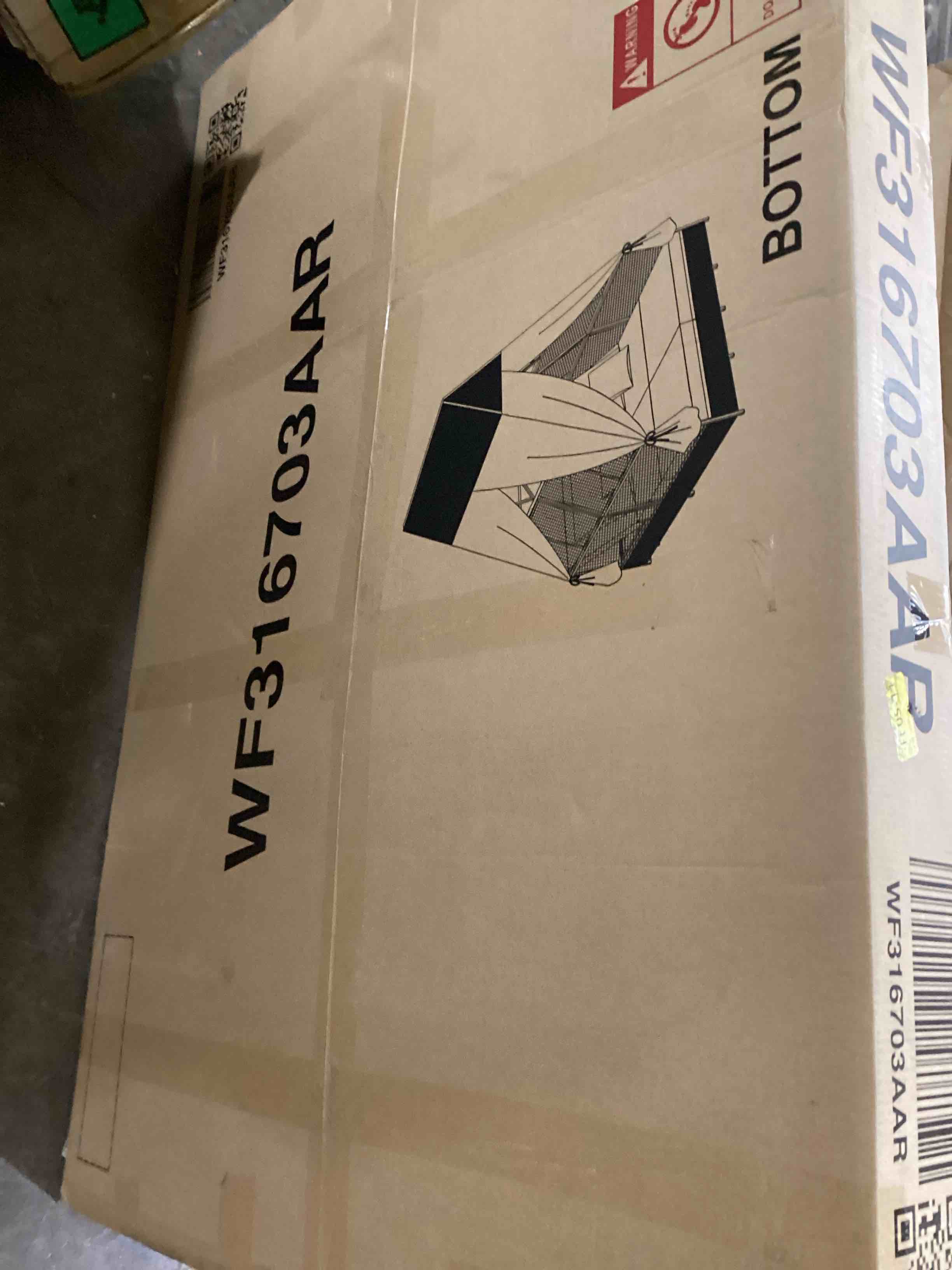 https://s3.amazonaws.com/lotting-images-prod/bidfta/GRN6124149_1717161882546.jpeg