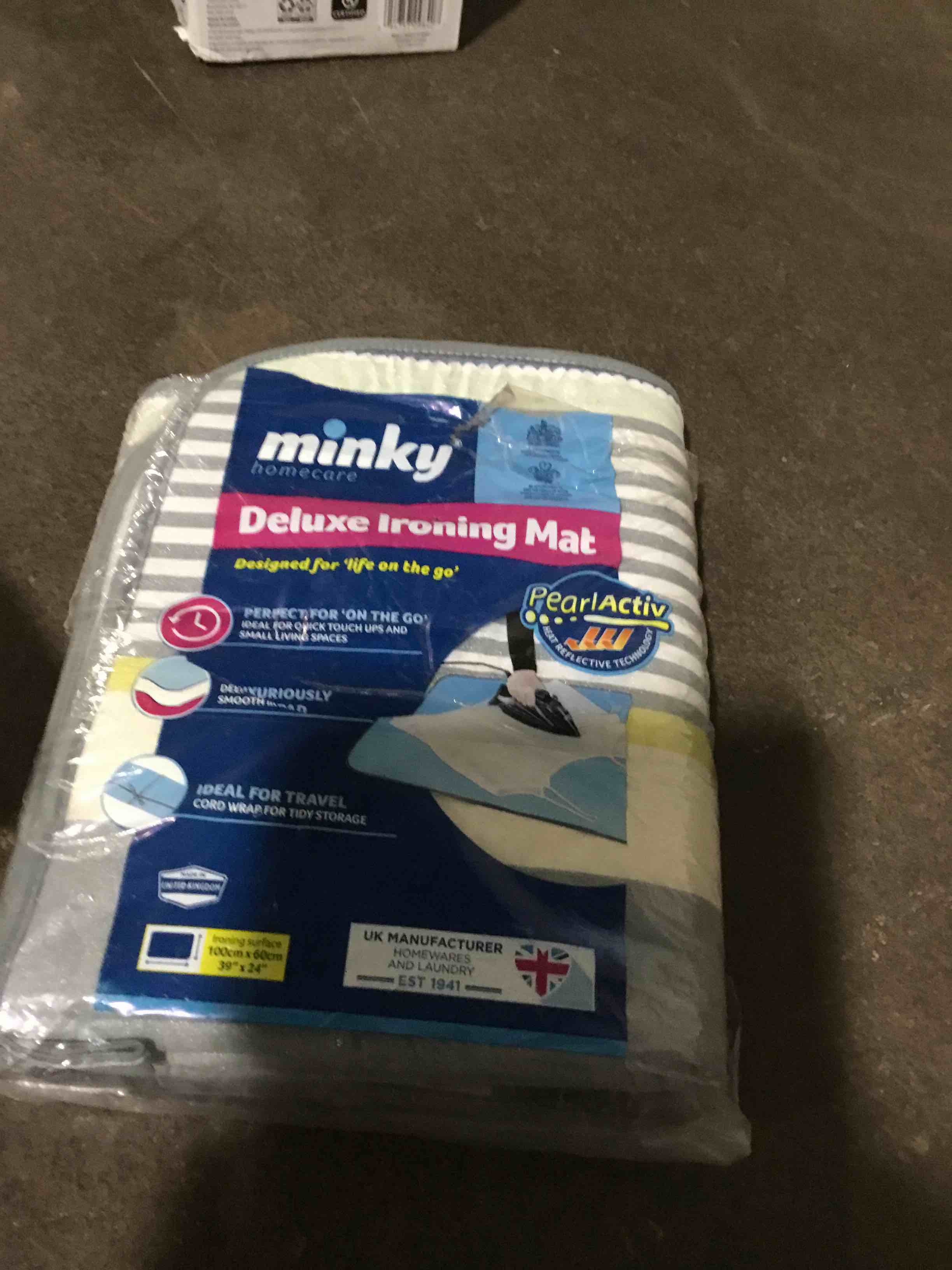 Minky Premium Heat-Reflective Freestanding Ironing Blanket, Multiple Colors/Finishes, 39-in x 24-