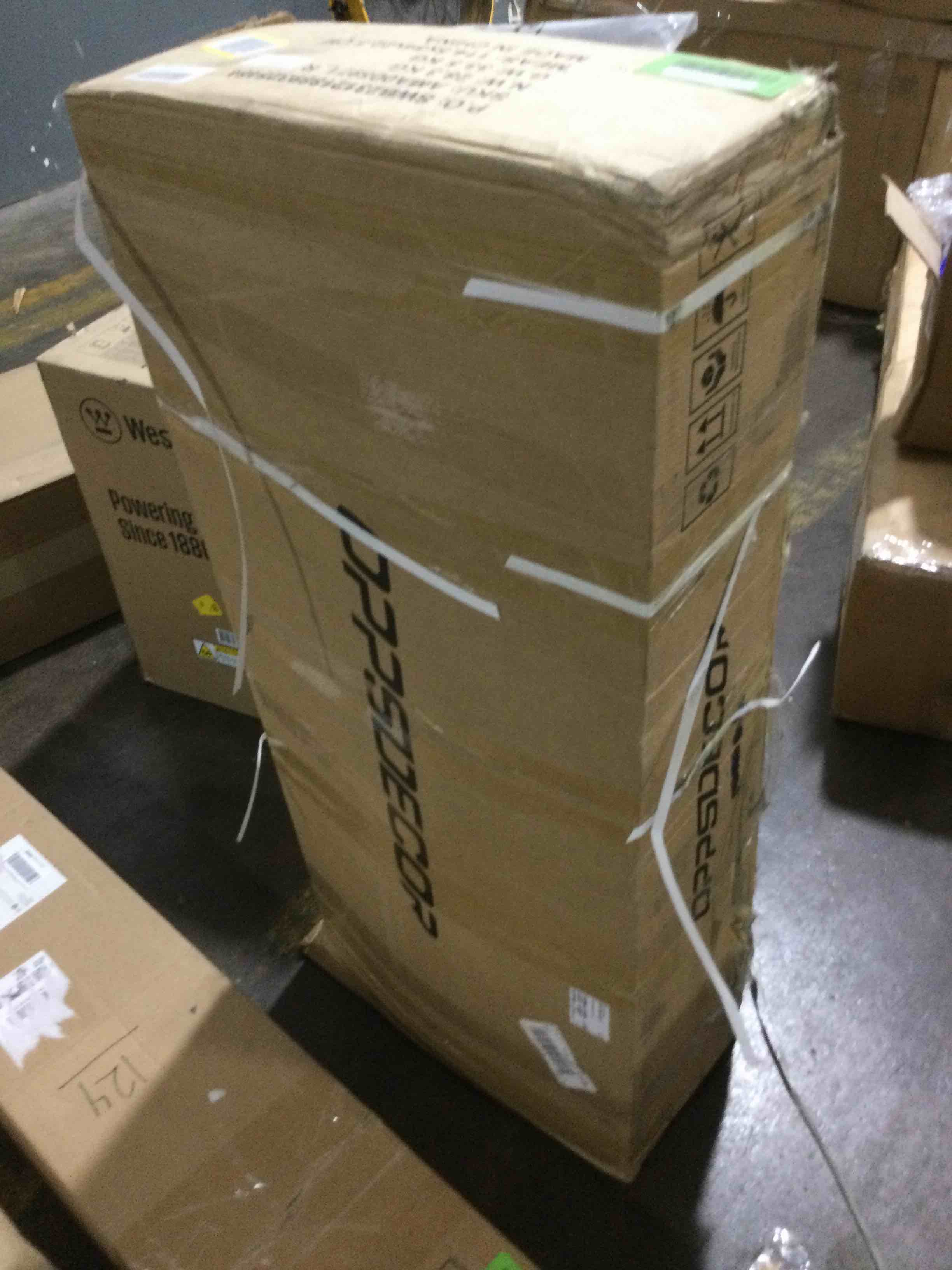 https://s3.amazonaws.com/lotting-images-prod/bidfta/GRN6124847_1719350814018.jpeg