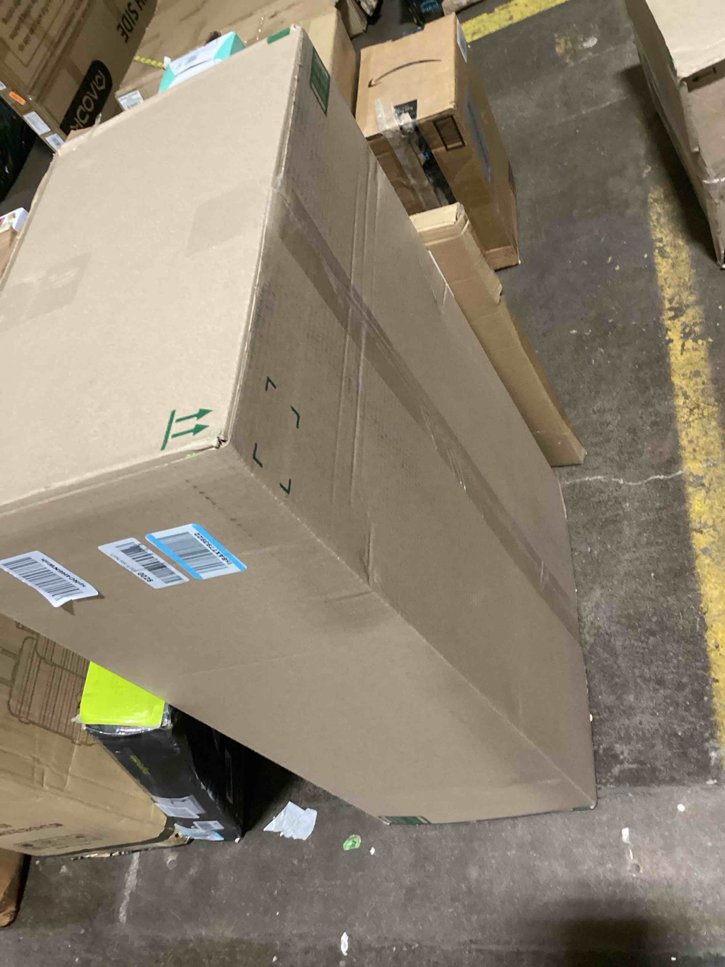 https://s3.amazonaws.com/lotting-images-prod/bidfta/GRN6124866_1719409185750.jpeg