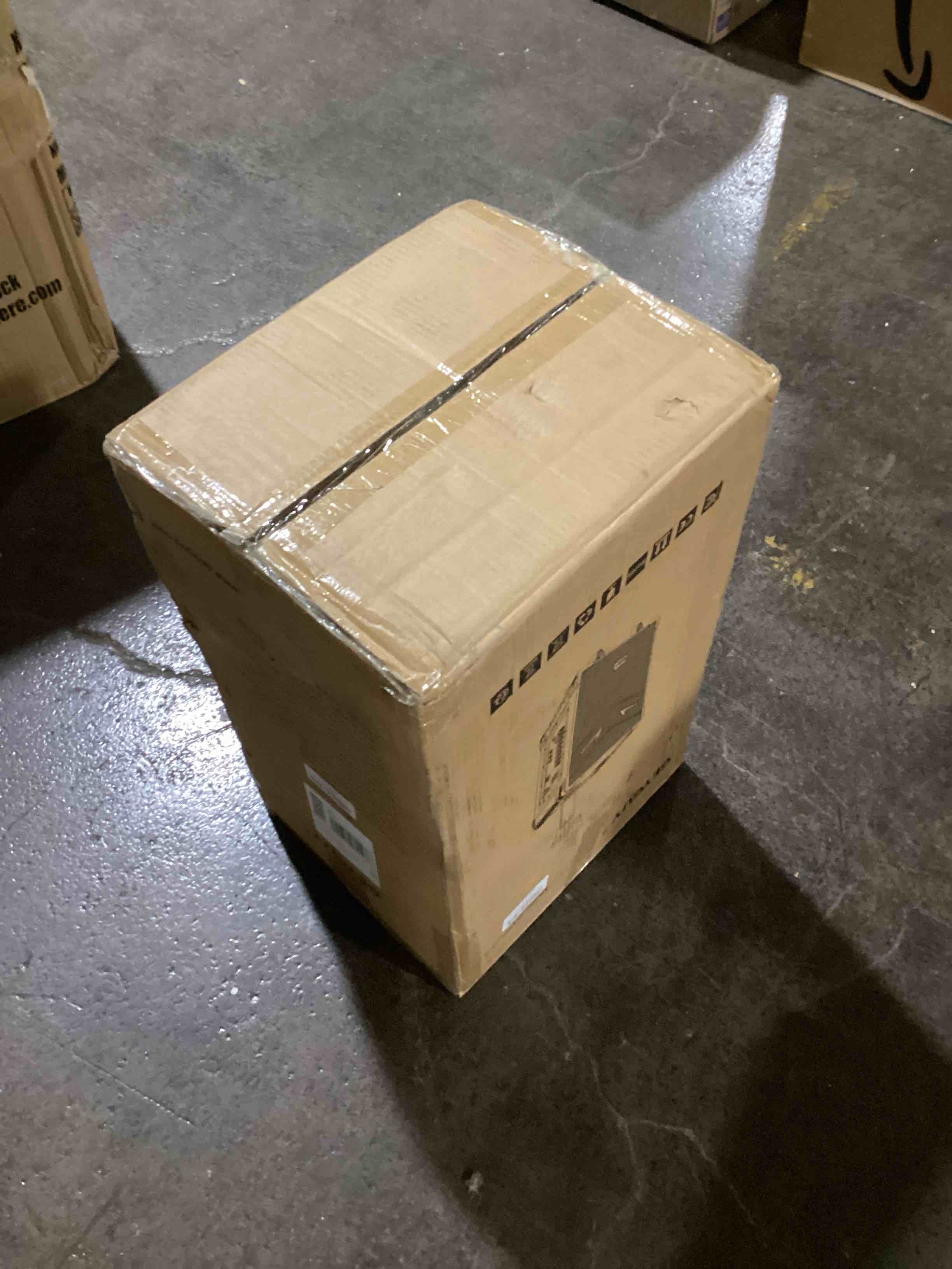 https://s3.amazonaws.com/lotting-images-prod/bidfta/GRN6124884_1719410087311.jpeg