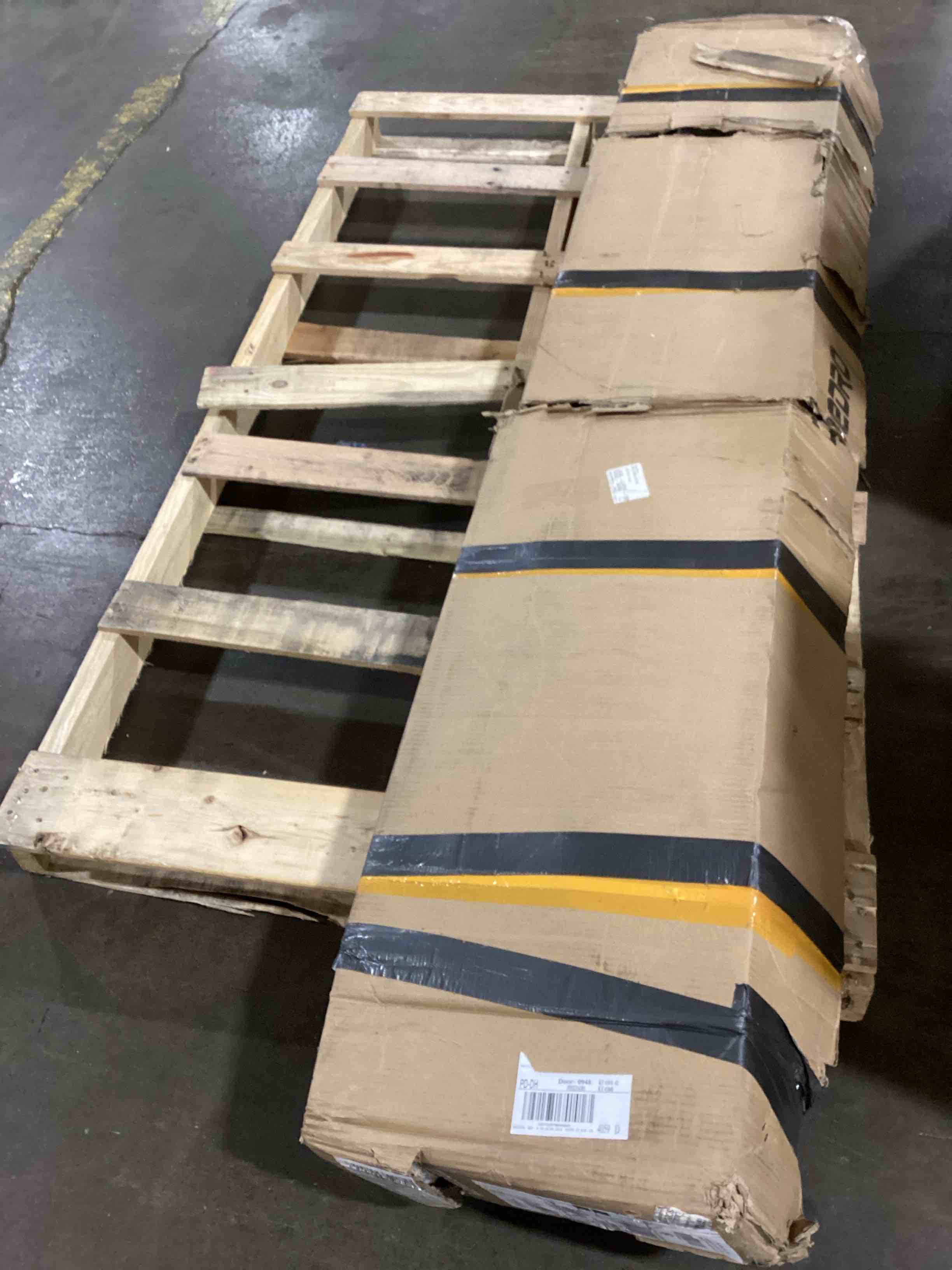 https://s3.amazonaws.com/lotting-images-prod/bidfta/GRN6127032_1715878200593.jpeg