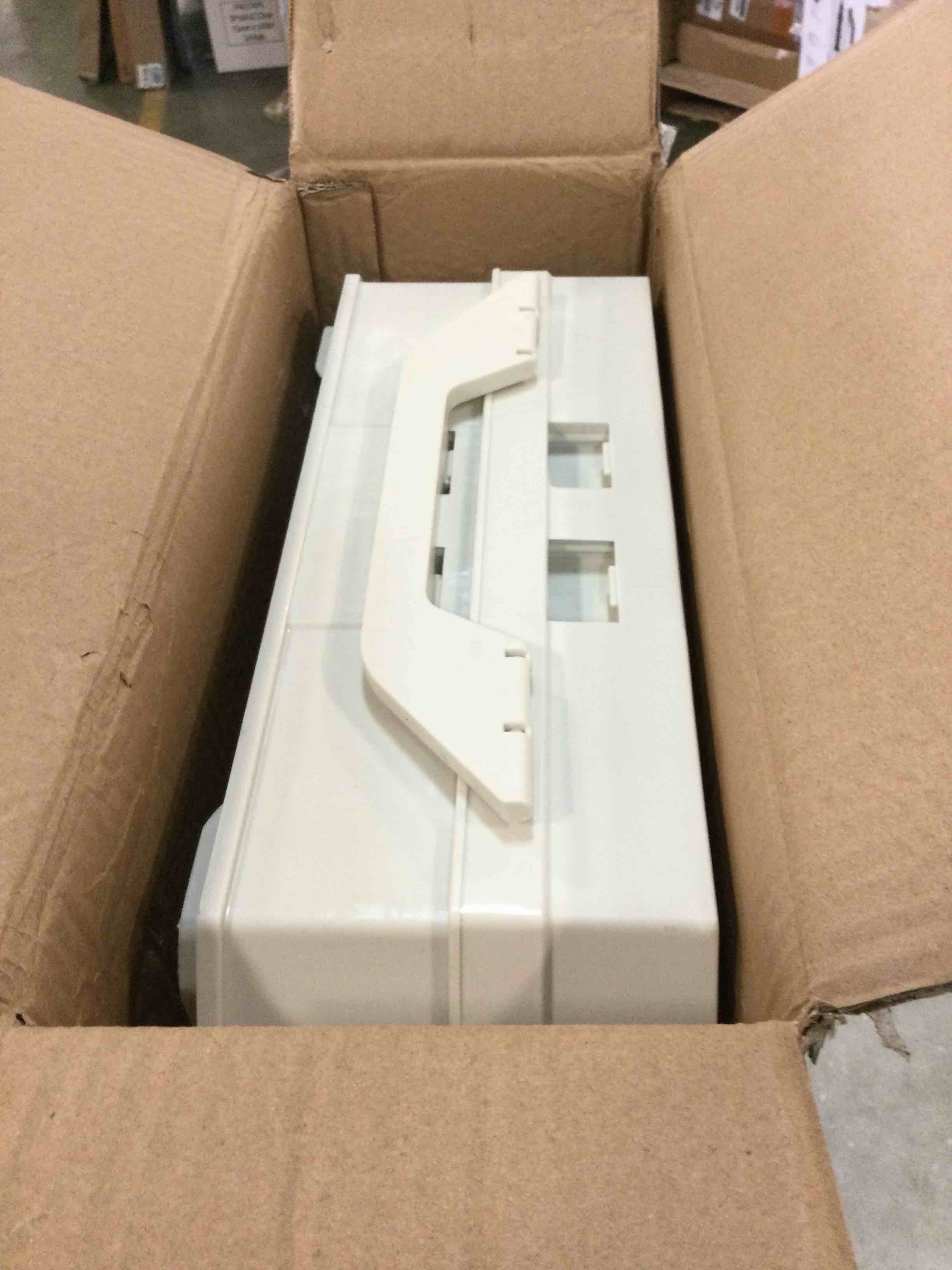 https://s3.amazonaws.com/lotting-images-prod/bidfta/GRN6128064_1708713985046.jpeg