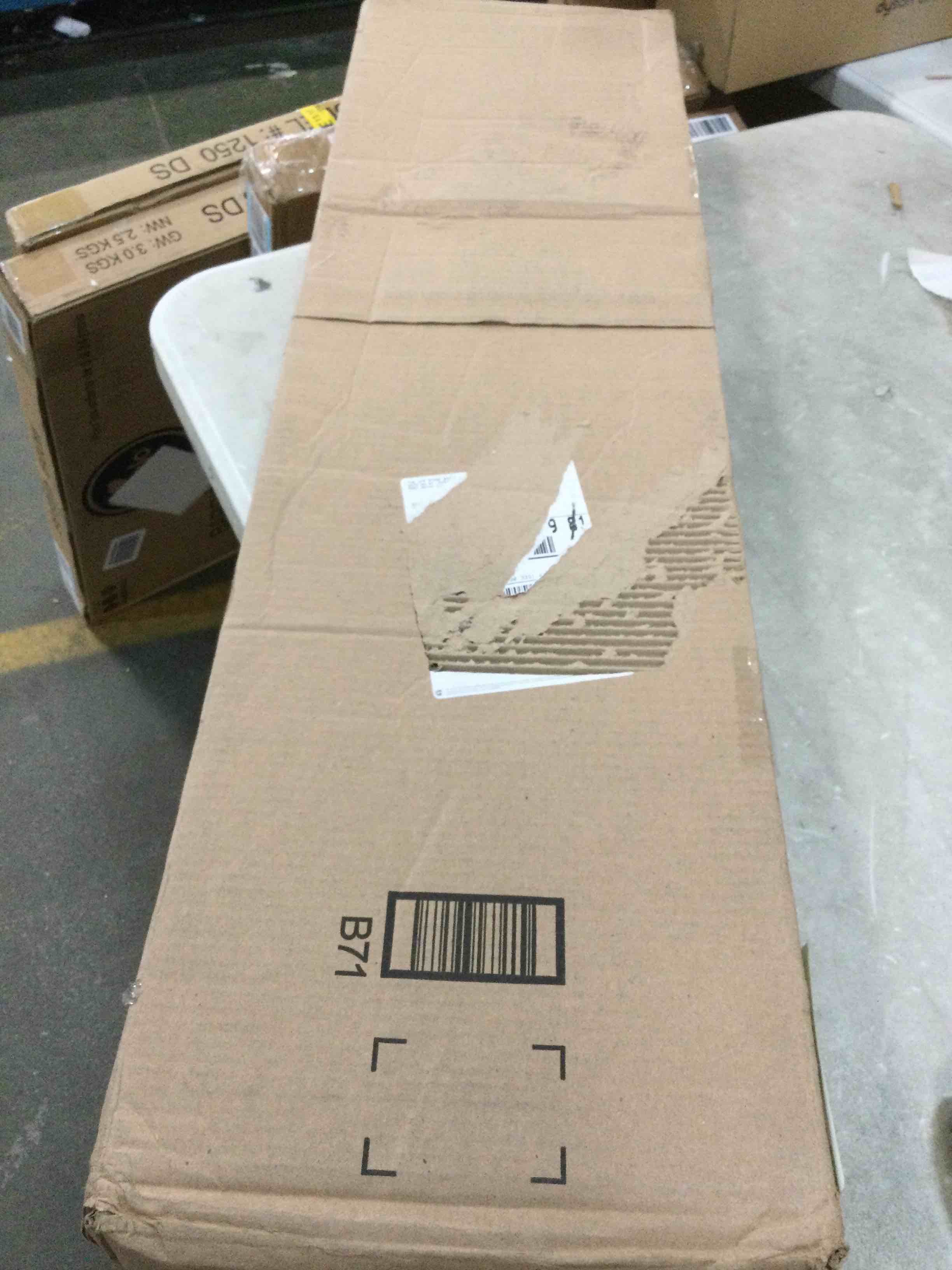 https://s3.amazonaws.com/lotting-images-prod/bidfta/GRN6128097_1708716684748.jpeg