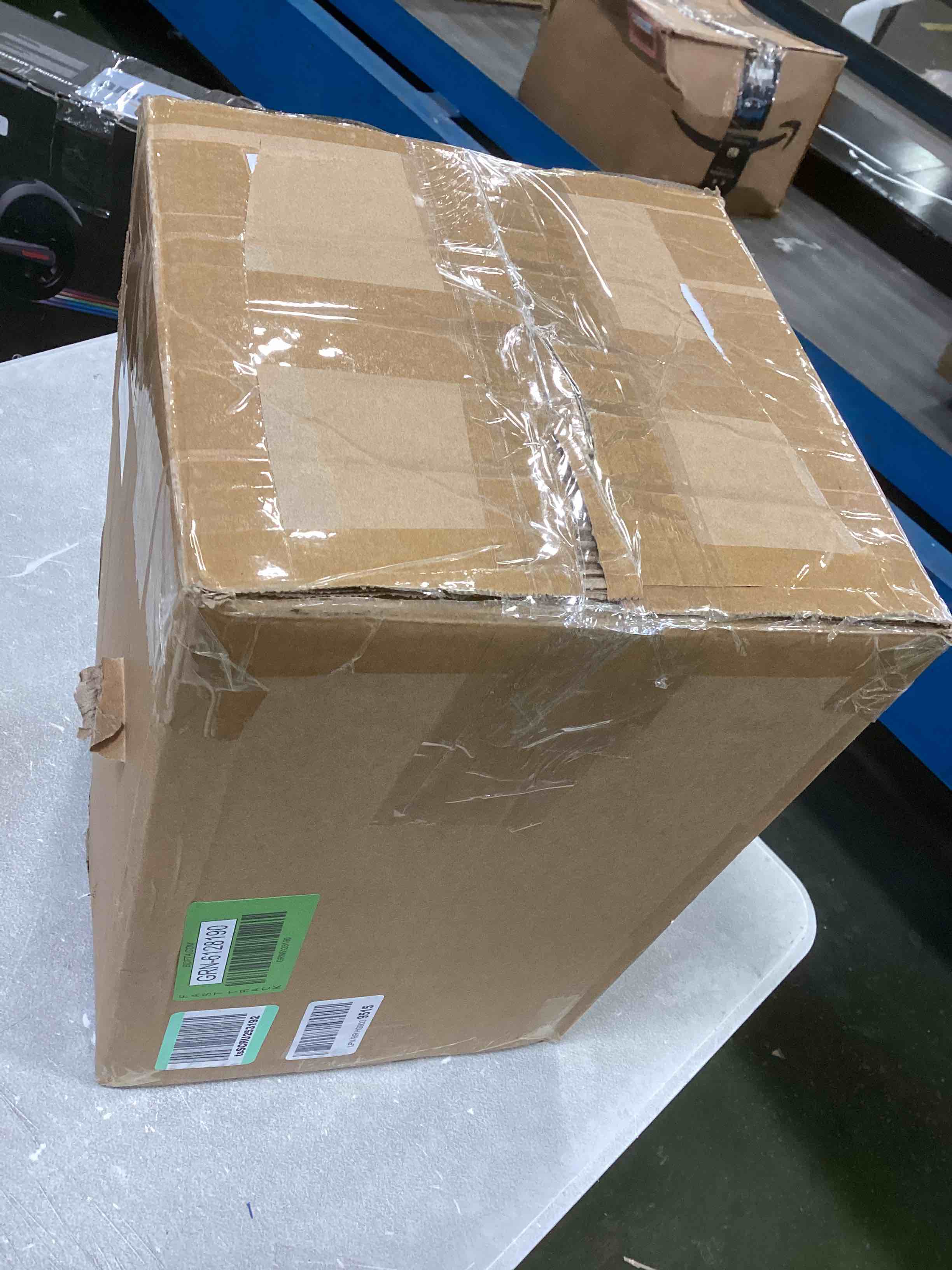 https://s3.amazonaws.com/lotting-images-prod/bidfta/GRN6128190_1709395449687.jpeg