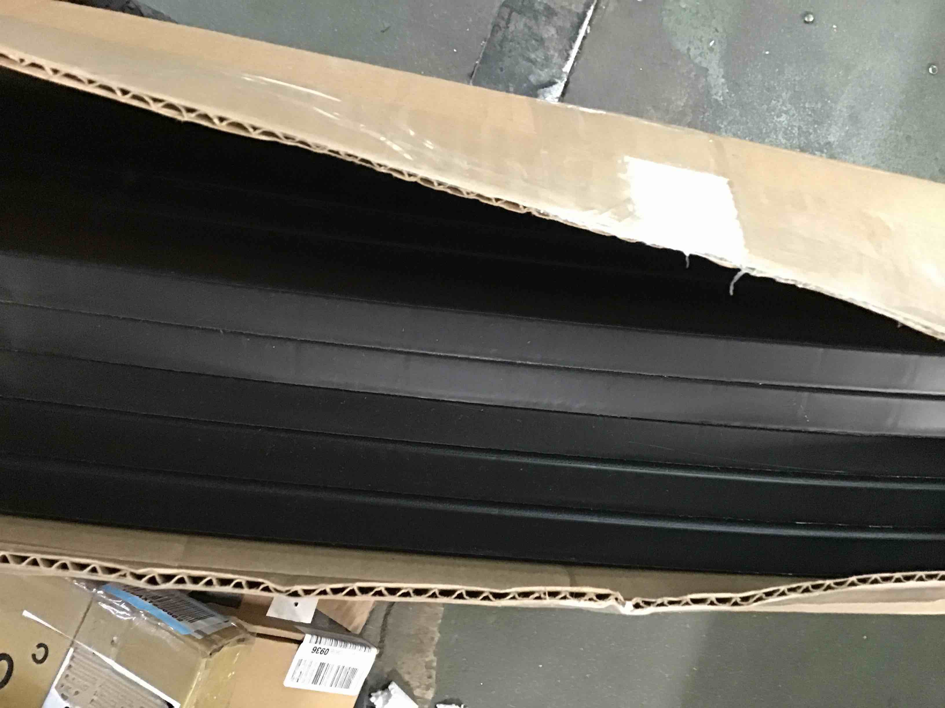 https://s3.amazonaws.com/lotting-images-prod/bidfta/GRN6129166_1709838369863.jpeg