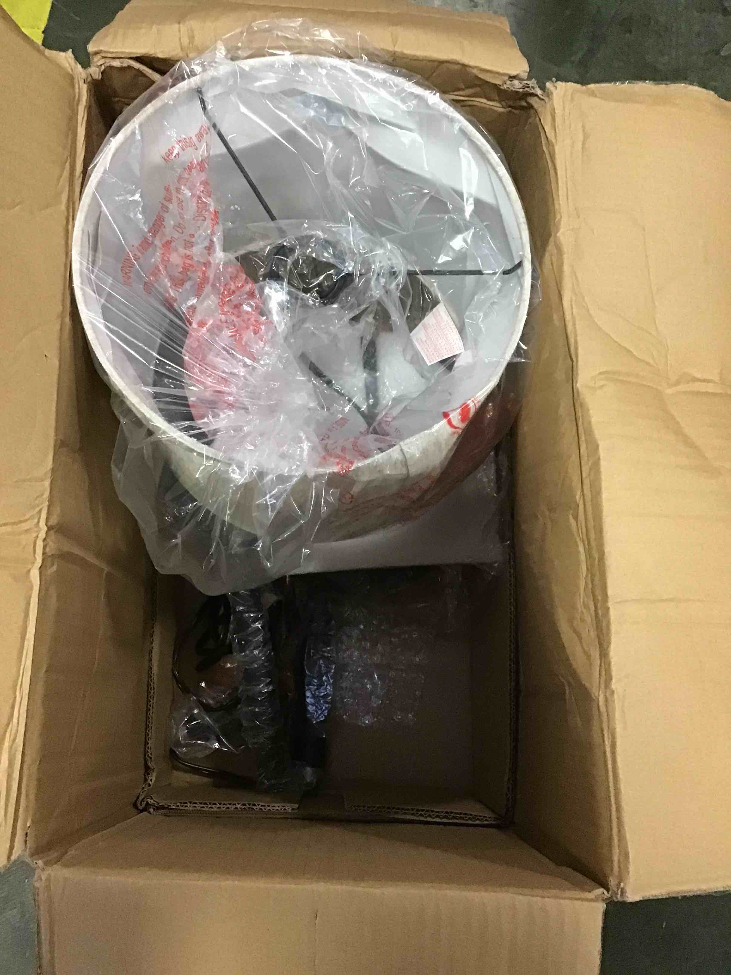 https://s3.amazonaws.com/lotting-images-prod/bidfta/GRN6131853_1708635947785.jpeg