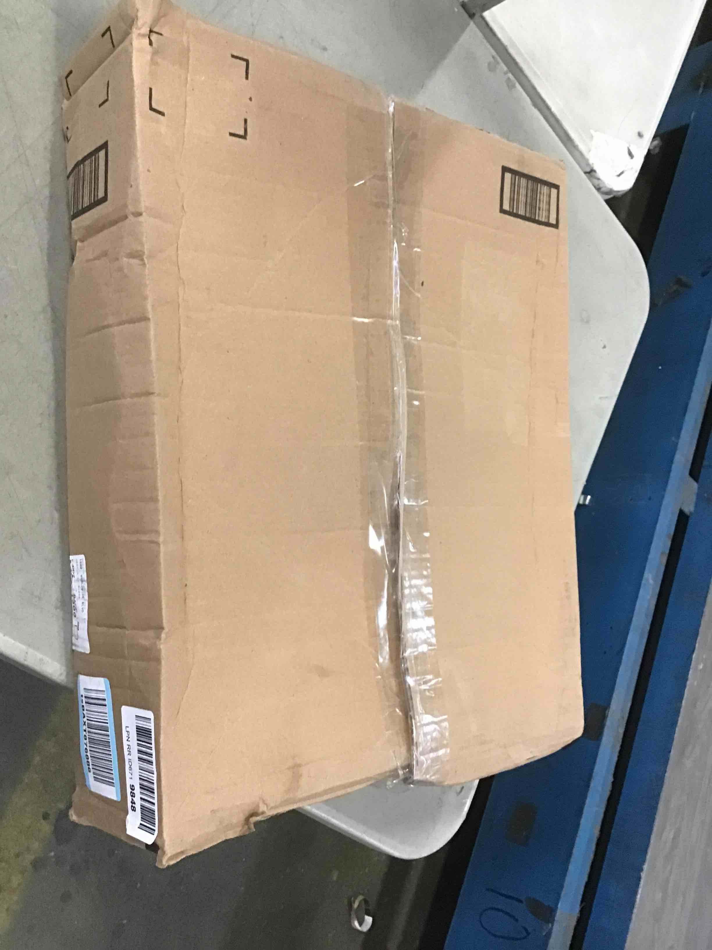 https://s3.amazonaws.com/lotting-images-prod/bidfta/GRN6132656_1708881412788.jpeg
