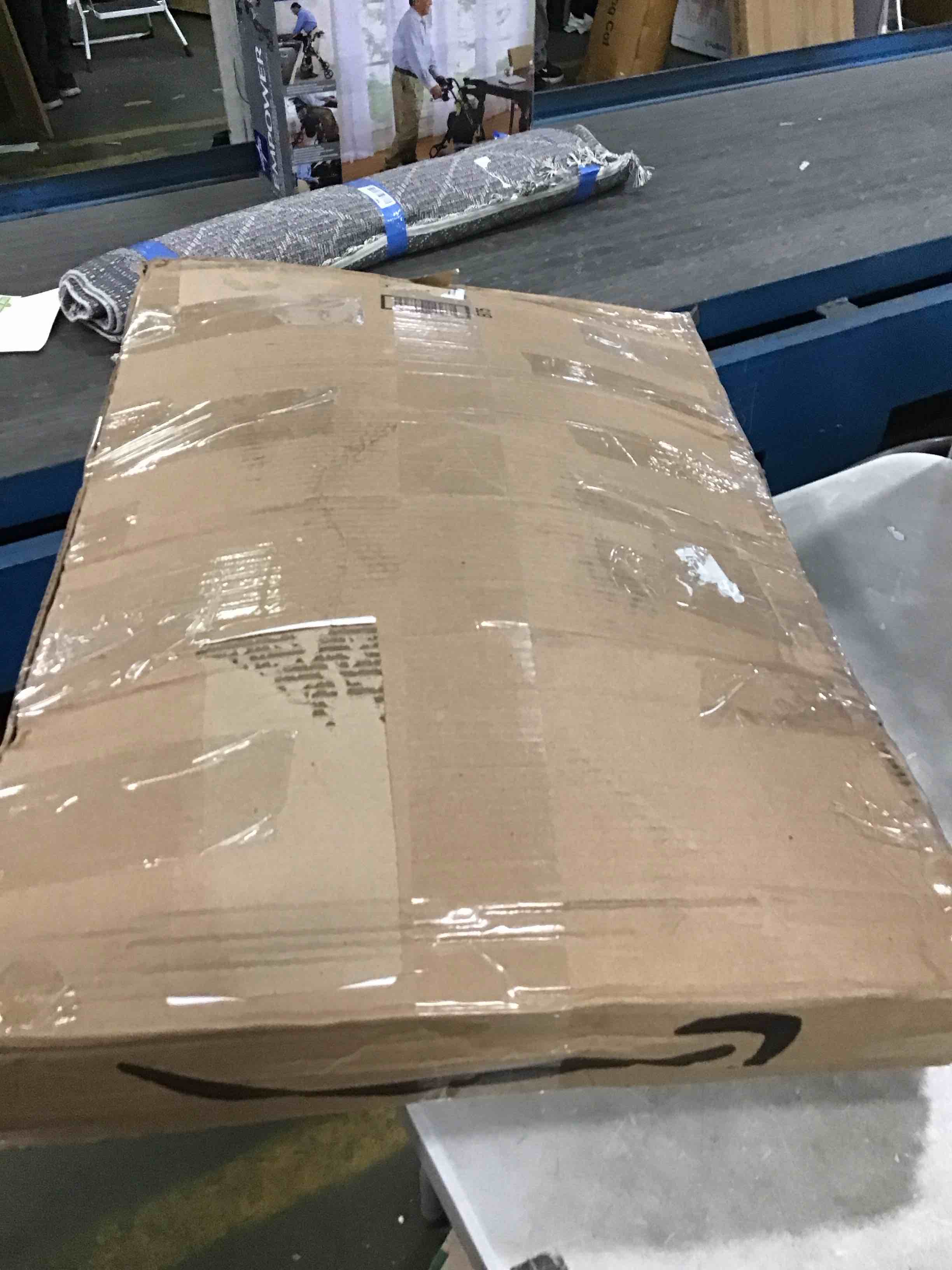 https://s3.amazonaws.com/lotting-images-prod/bidfta/GRN6134460_1709137565408.jpeg