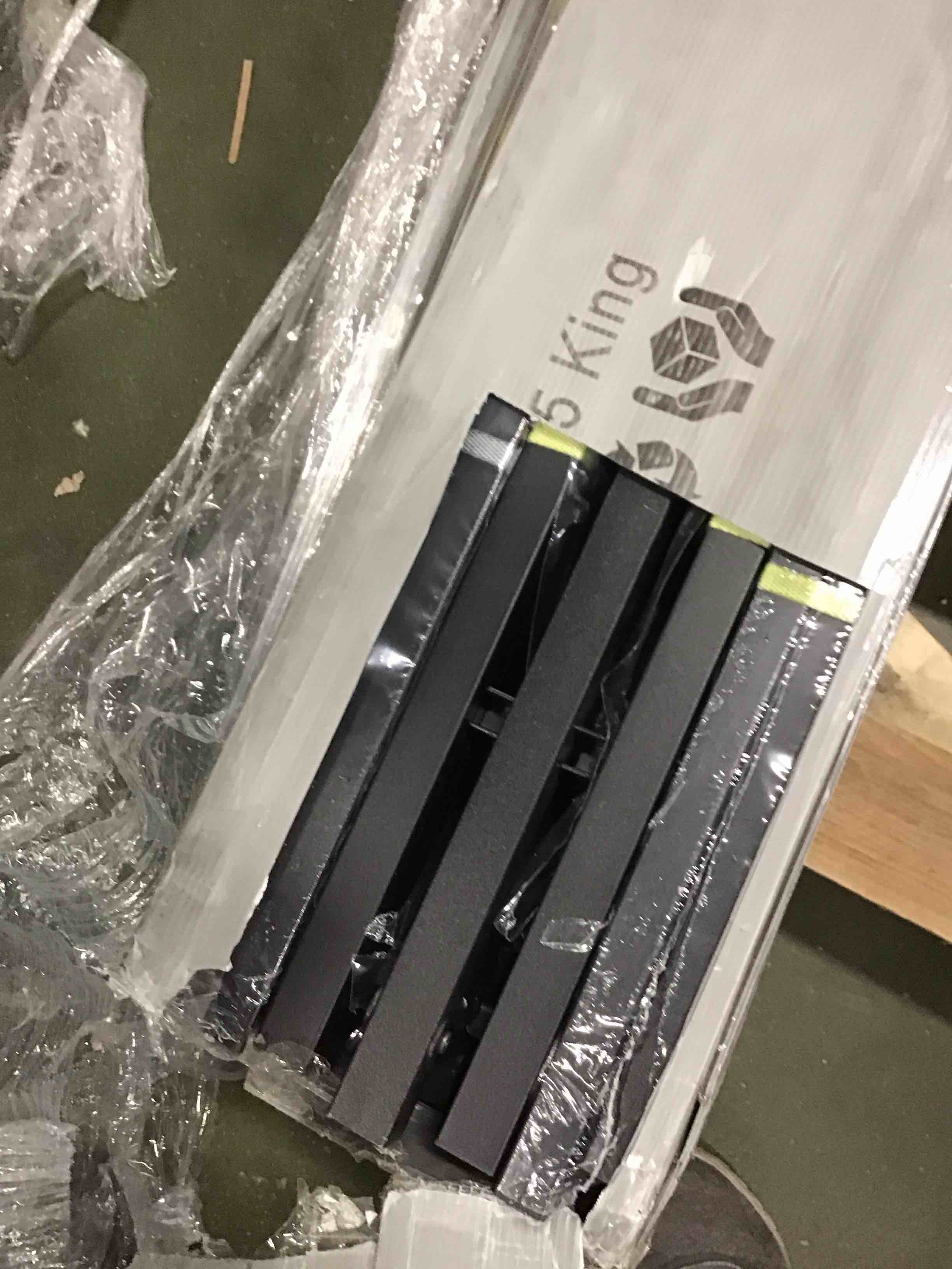 https://s3.amazonaws.com/lotting-images-prod/bidfta/GRN6135153_1709400886359.jpeg