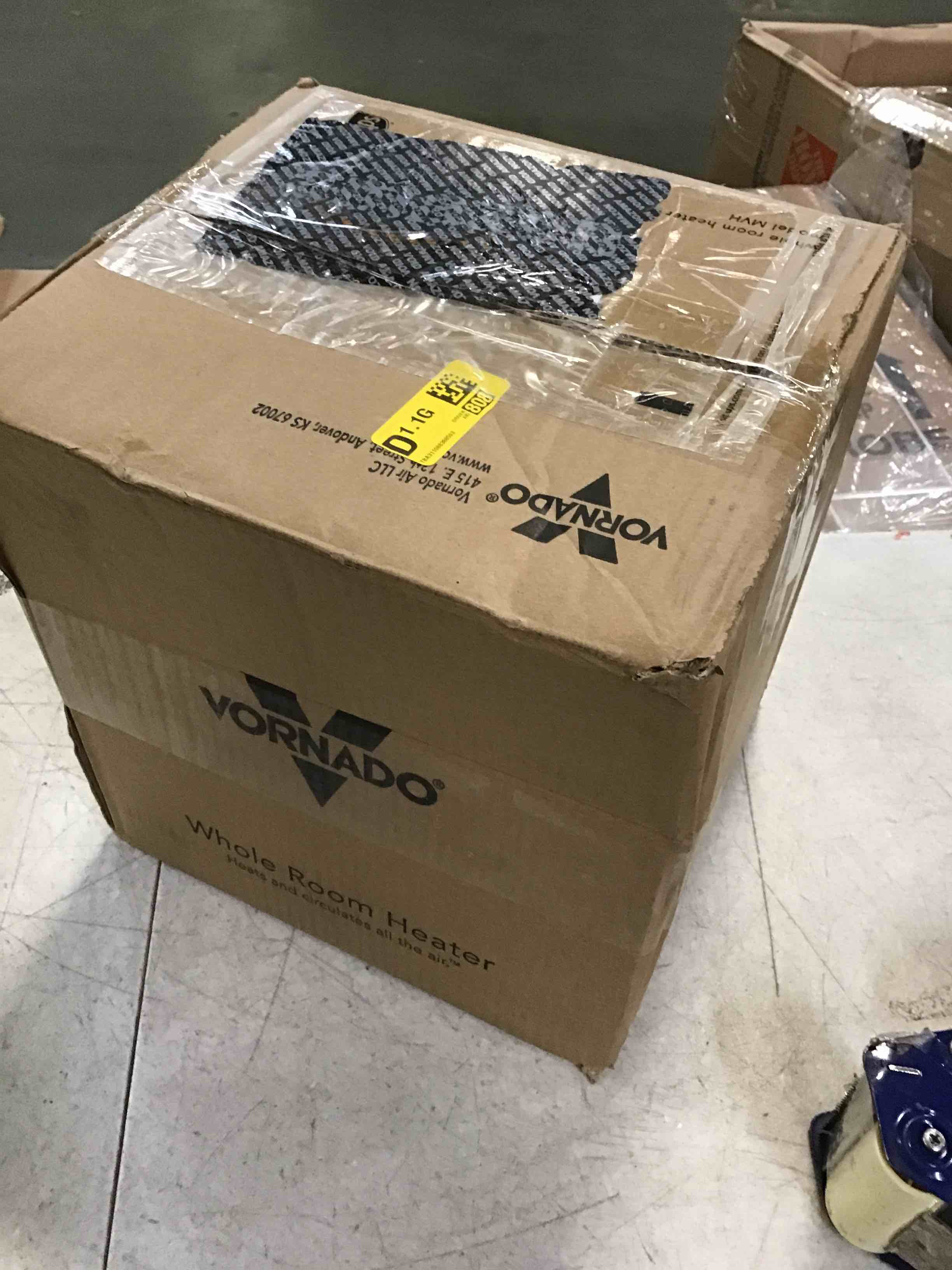 https://s3.amazonaws.com/lotting-images-prod/bidfta/GRN6135752_1708698204210.jpeg