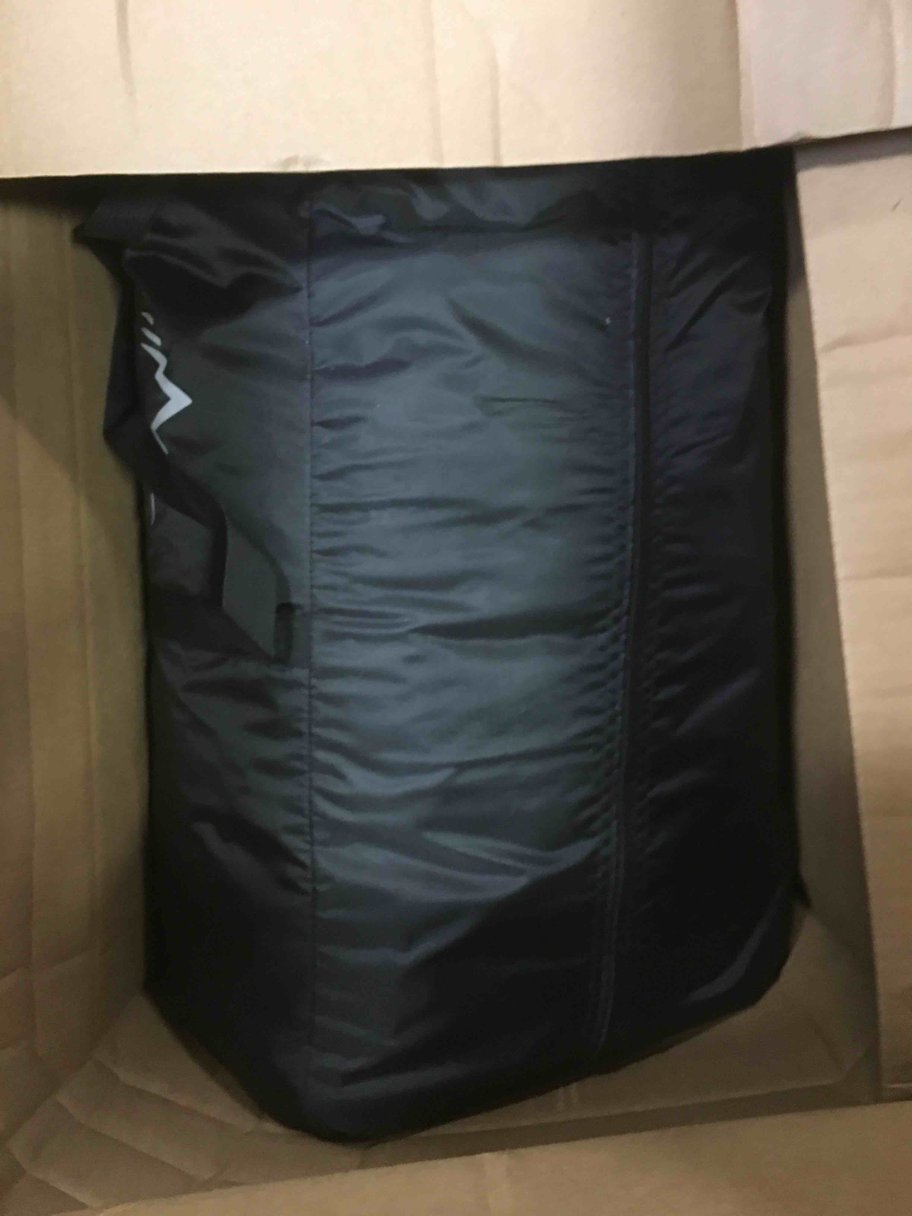 https://s3.amazonaws.com/lotting-images-prod/bidfta/GRN6136052_1708791420251.jpeg