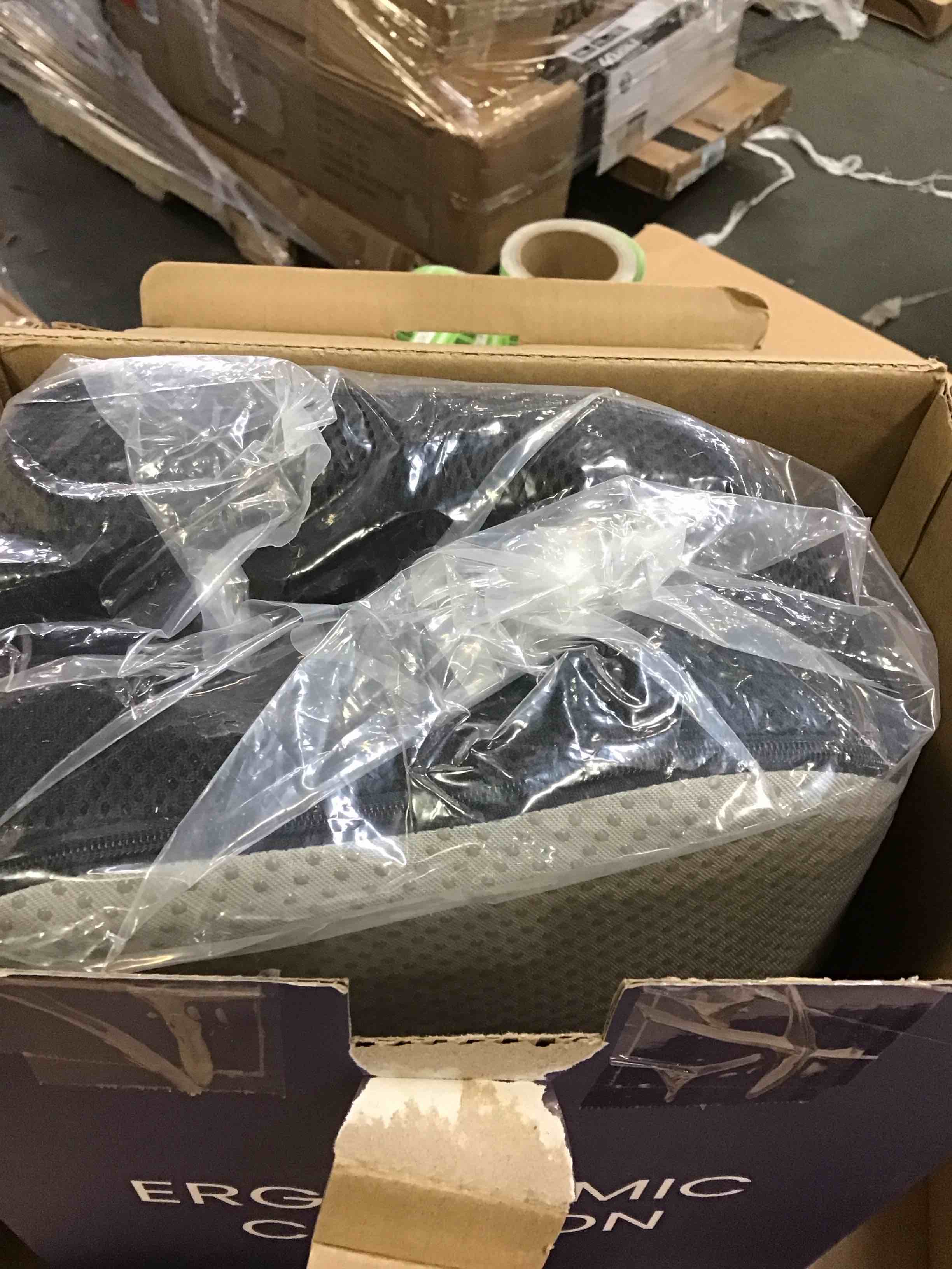 https://s3.amazonaws.com/lotting-images-prod/bidfta/GRN6136131_1708801916680.jpeg