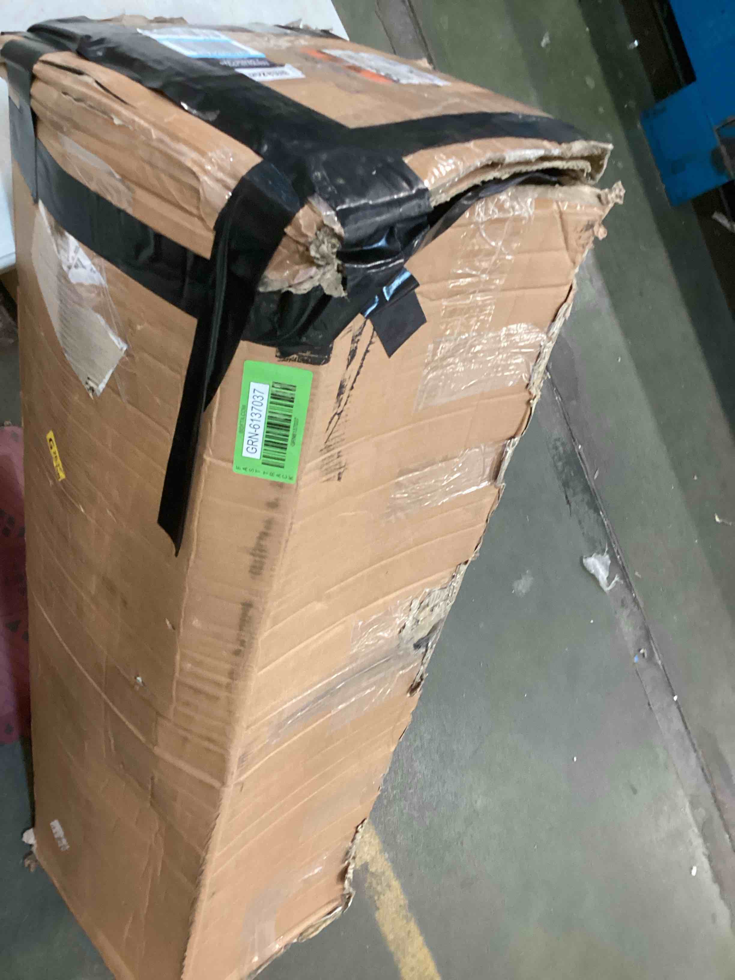 https://s3.amazonaws.com/lotting-images-prod/bidfta/GRN6137037_1708695262066.jpeg