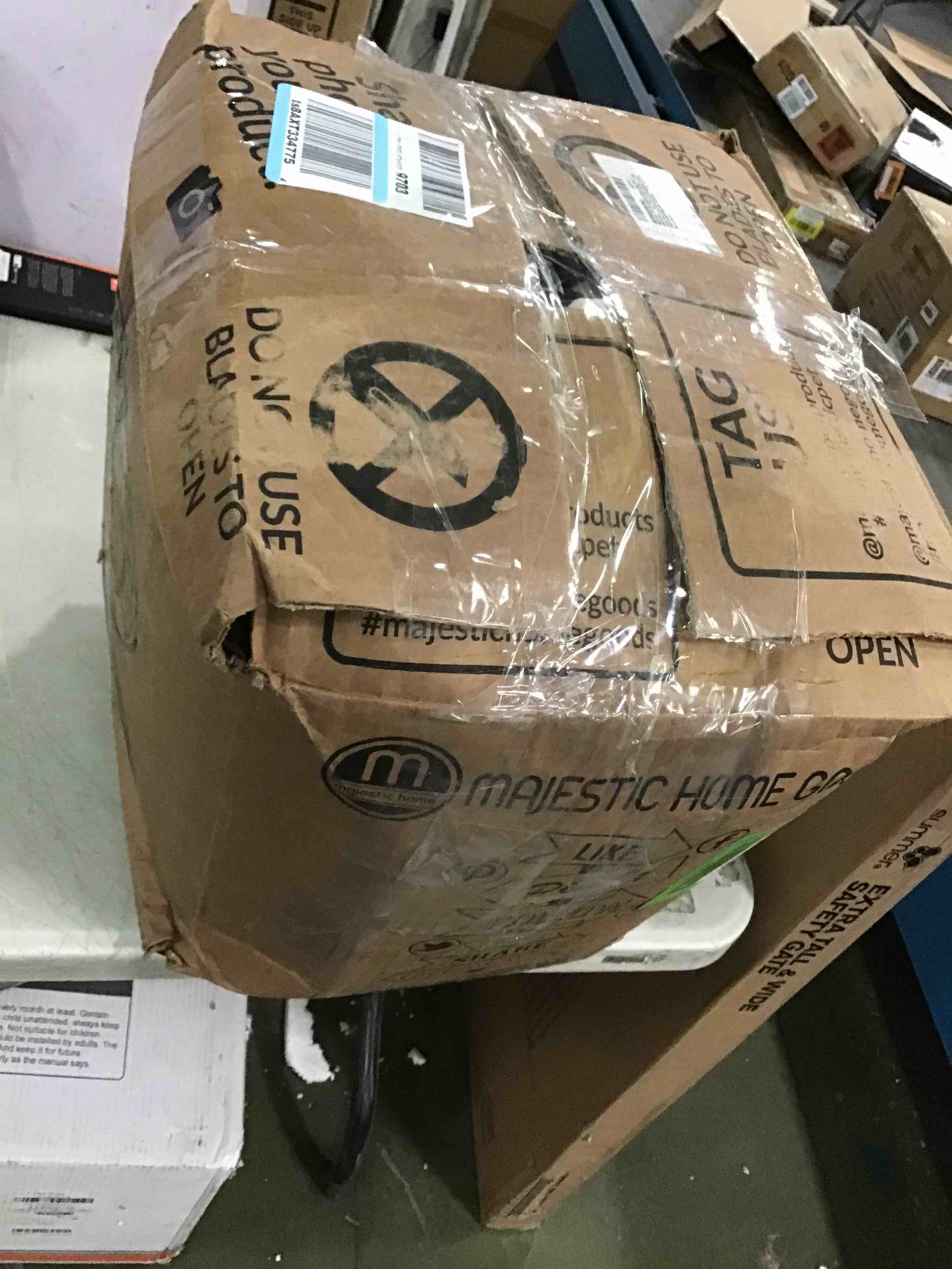 https://s3.amazonaws.com/lotting-images-prod/bidfta/GRN6138016_1709137229717.jpeg