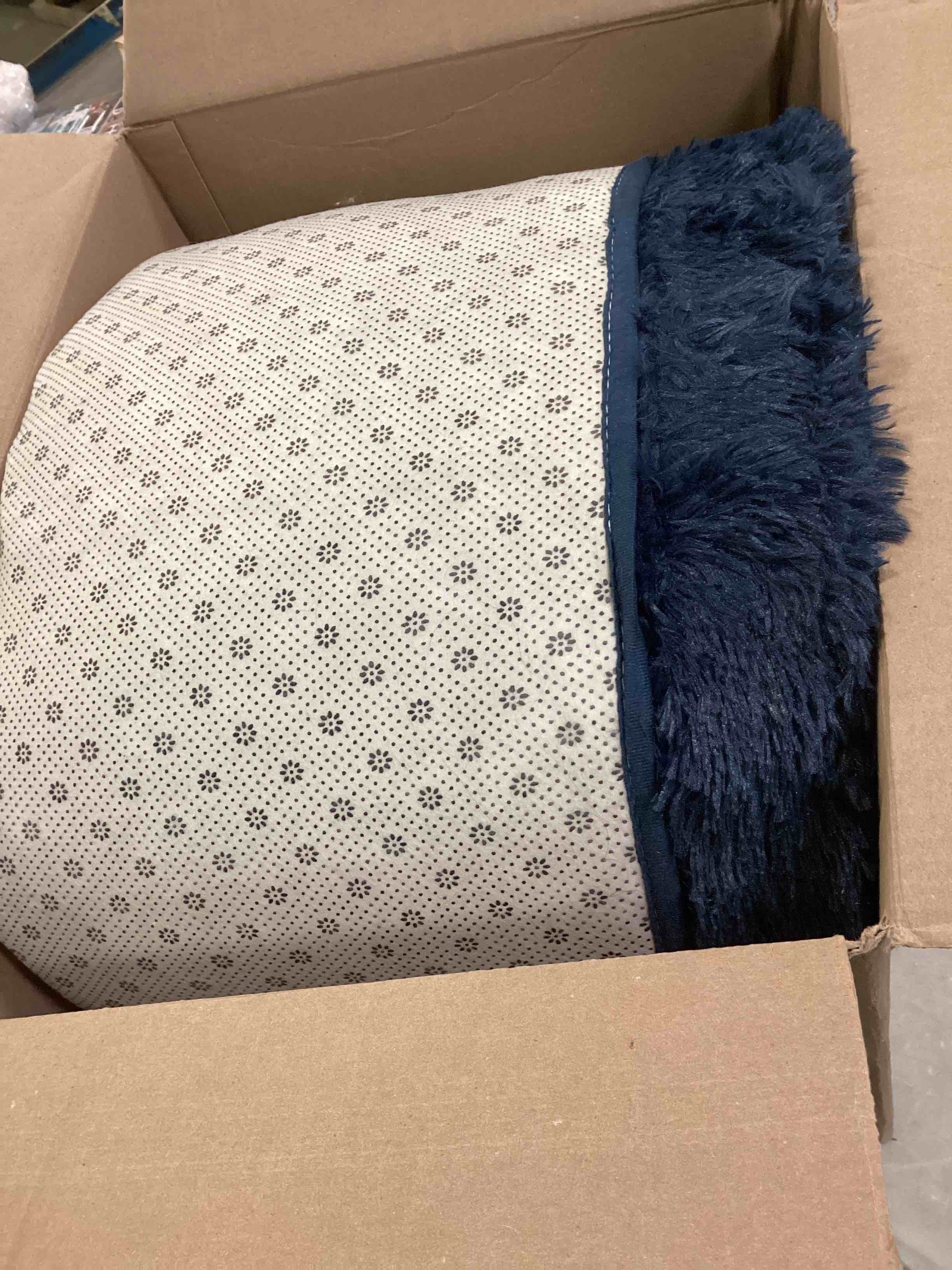 https://s3.amazonaws.com/lotting-images-prod/bidfta/GRN6138226_1709218449639.jpeg