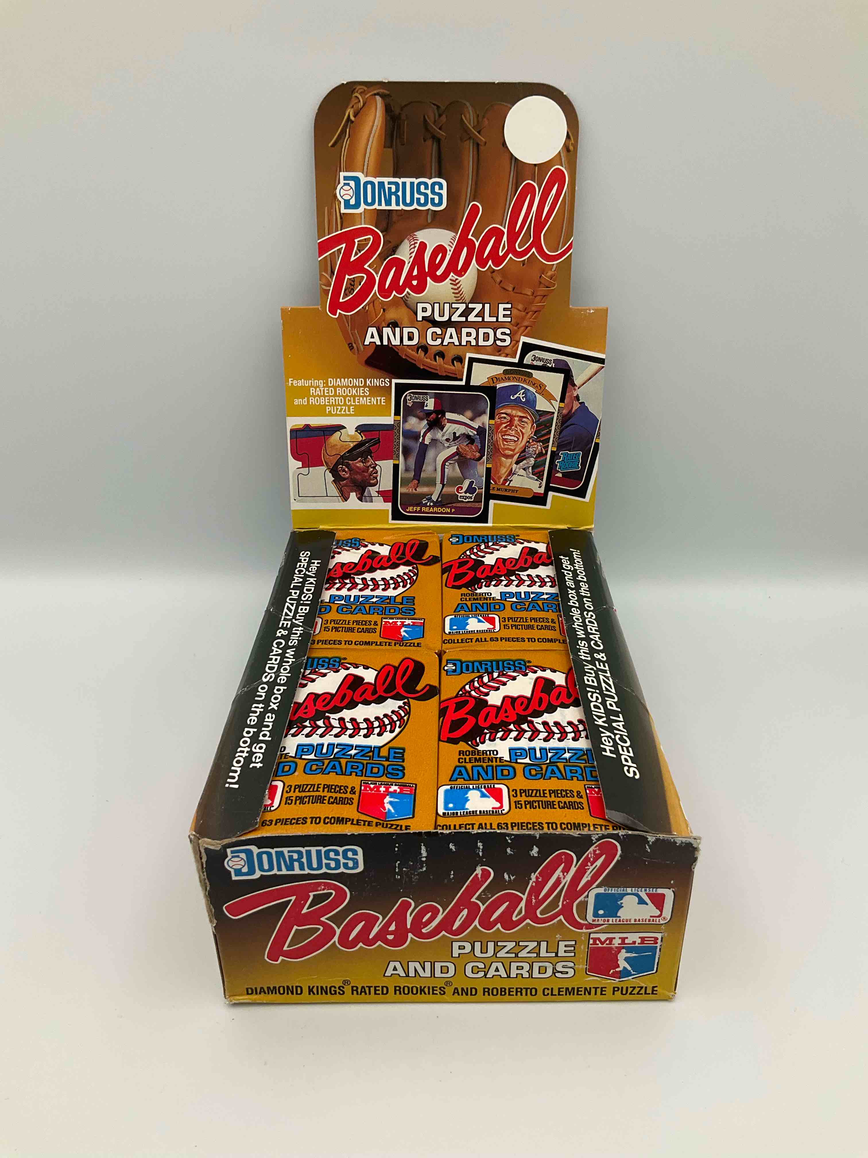 Absolutely Fully Loaded! 1987 Donruss Baseball Unopened Collectible Sports Trading Card Wax Pack, Direct From Original Retail Case. This Year Is Loaded With Rookies! Search For Rookies From Greg Maddox (PSA 10 Value $200+), Barry Bonds (PSA 10 Value $150+), Bo Jackson (PSA 10 Value $175+), Mark McGwire Rated Rookie & More! These Packs Are Drying Up & Getting Very Hard To Find!