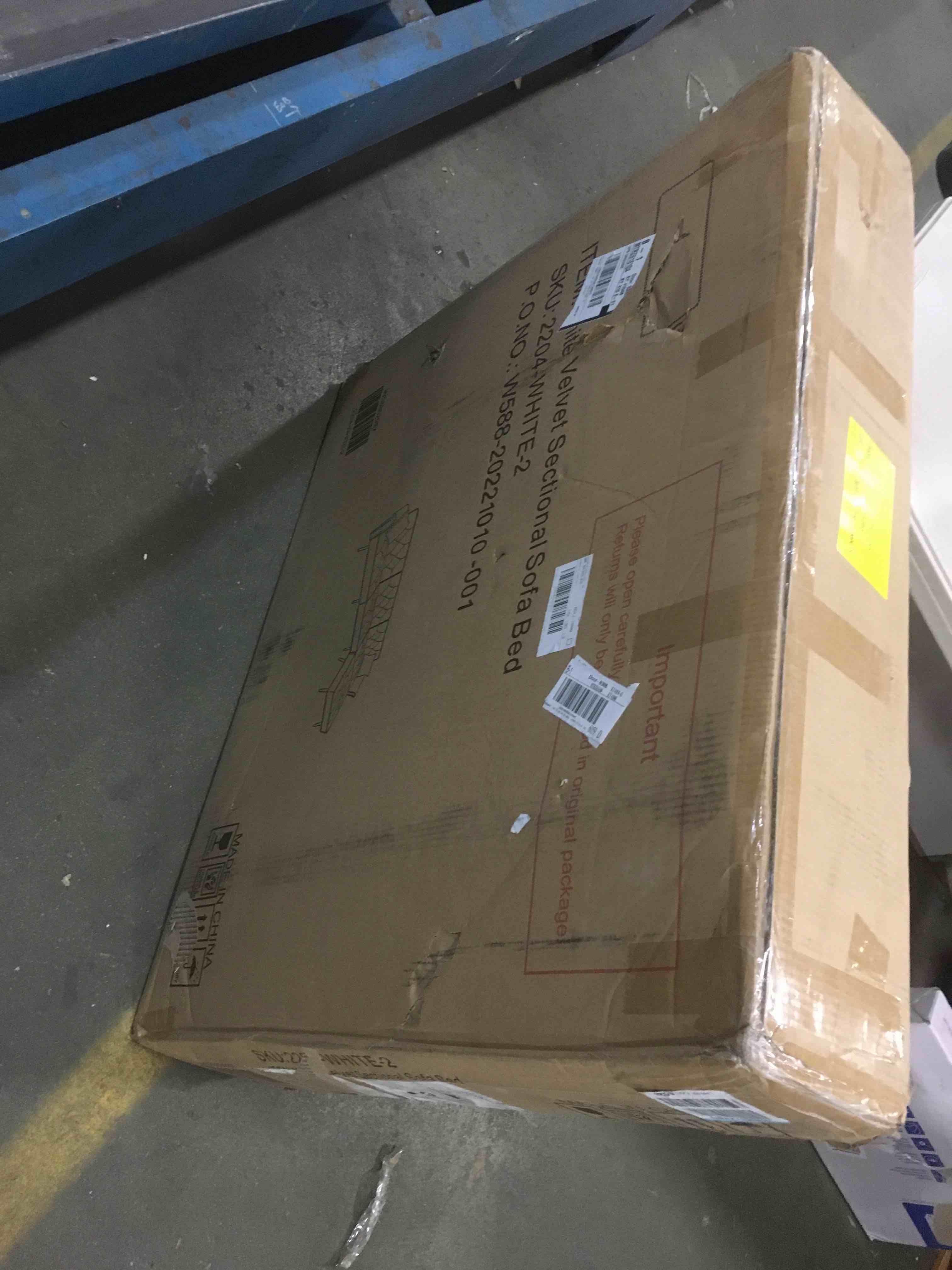 https://s3.amazonaws.com/lotting-images-prod/bidfta/GRN6142253_1709232365863.jpeg